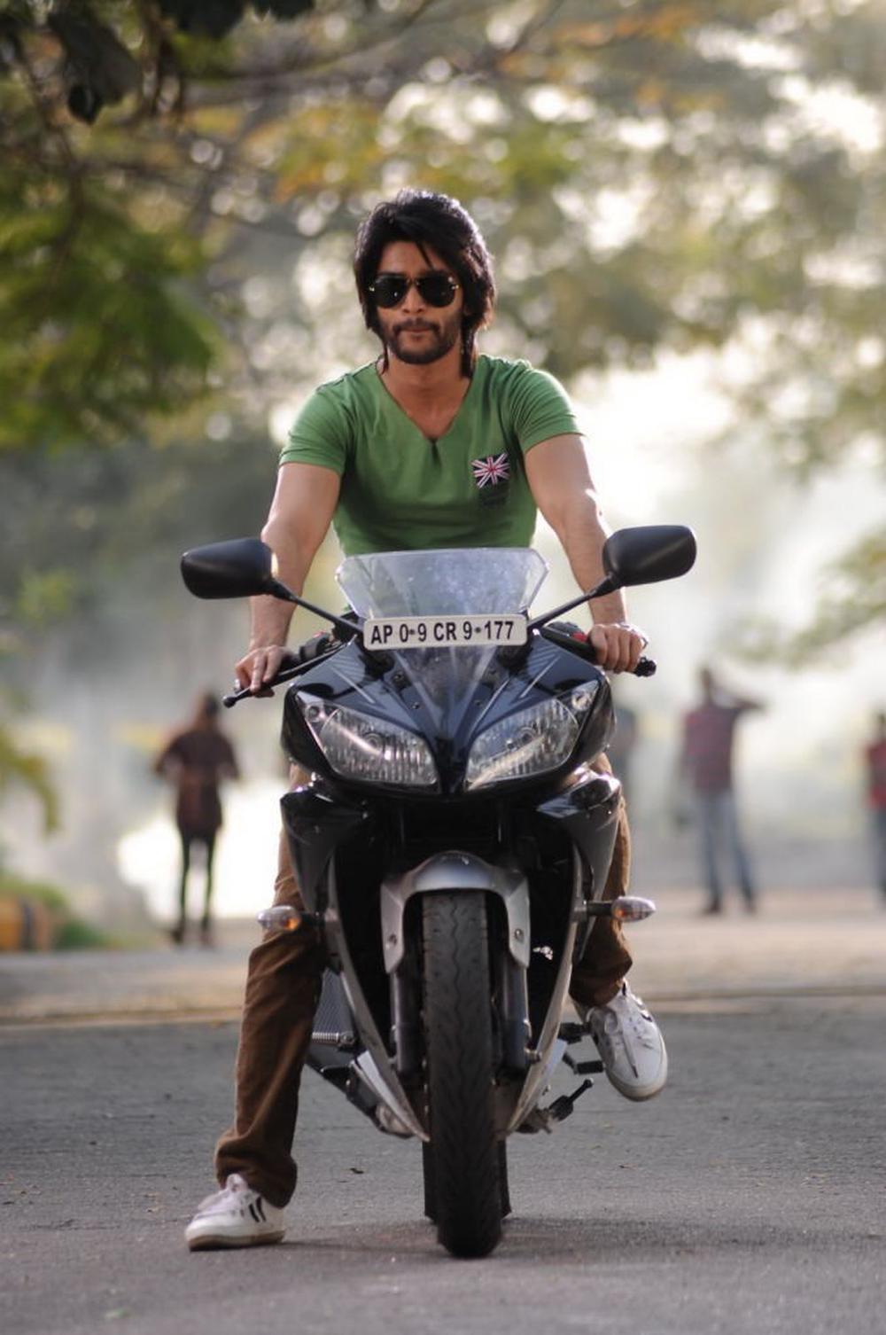 Mirchi Lanti Kurradu Telugu Movie Stills | Abijeet Duddala, Pragya Jaiswal