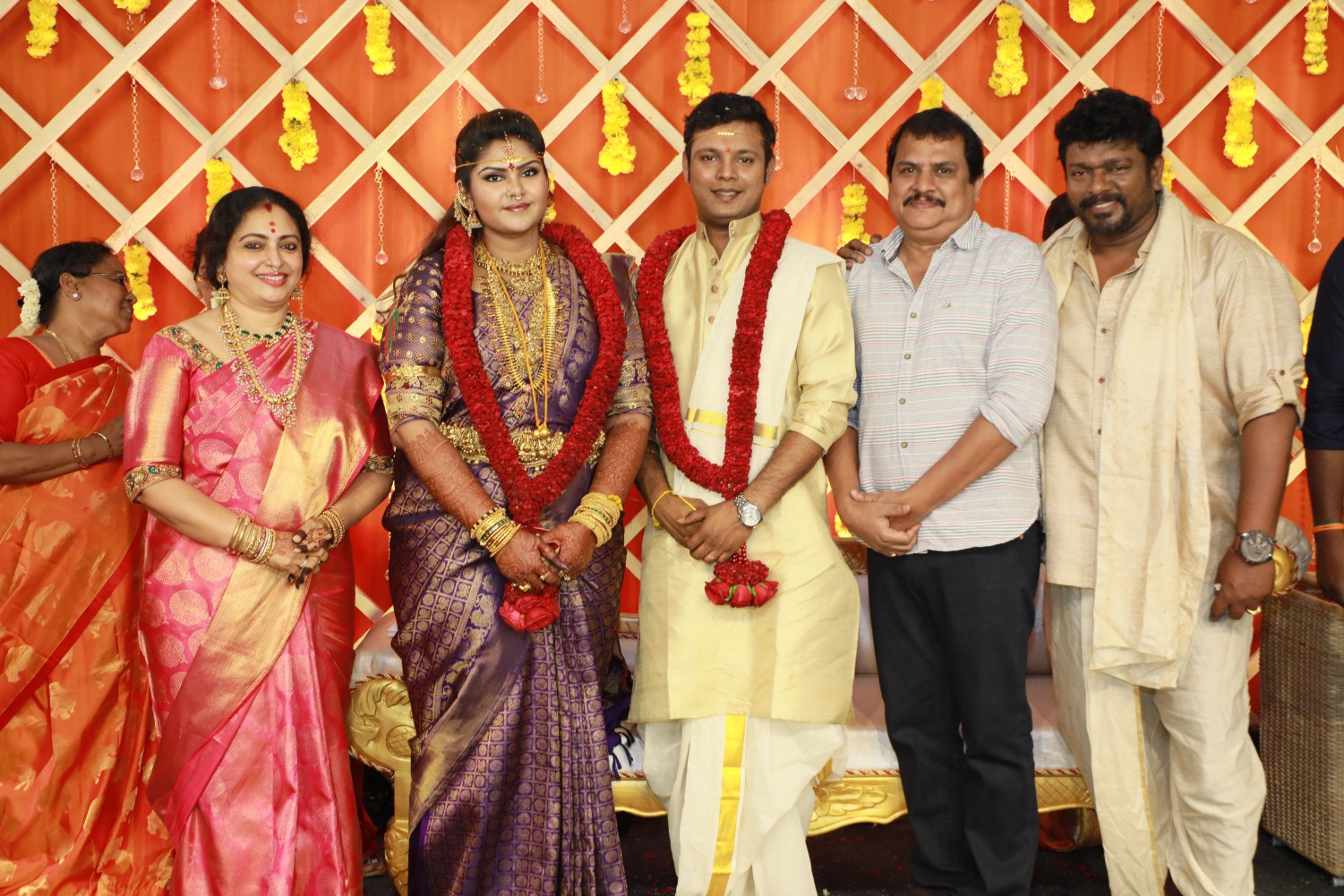 Abinaya Parthiban wedds Naresh Karthik Stills