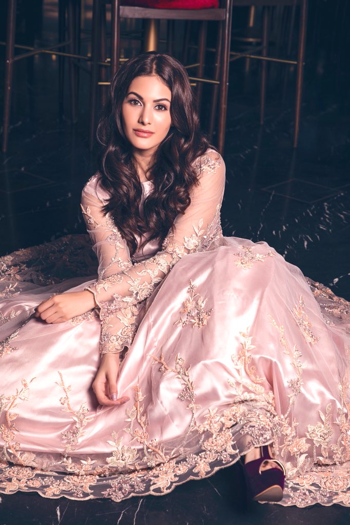 Amyra Dastur Sizzling Images.