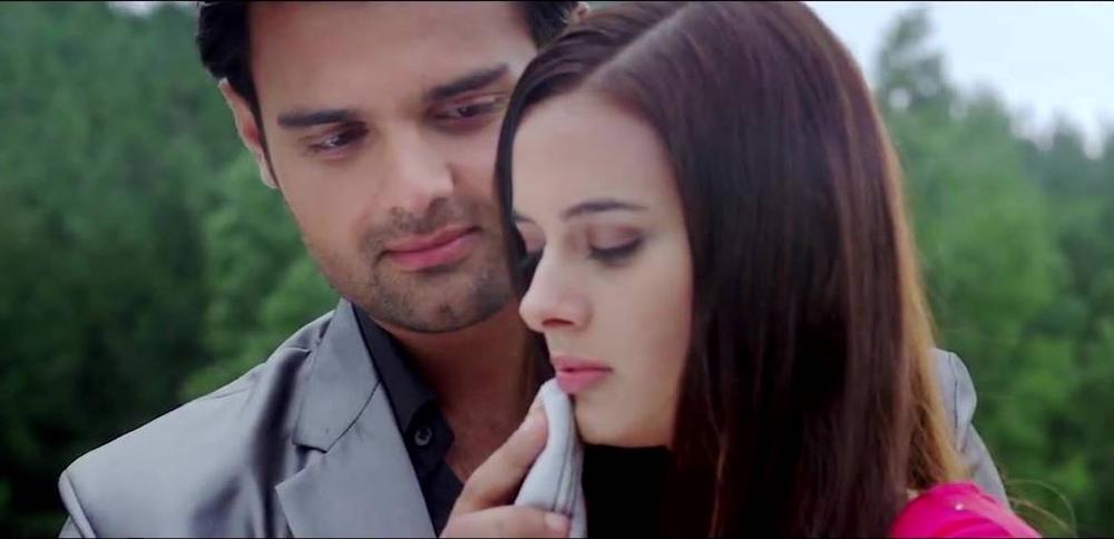 Ishqedarriyaan Hindi Movie Stills | Mahakshay Chakraborty, Evelyn Sharma