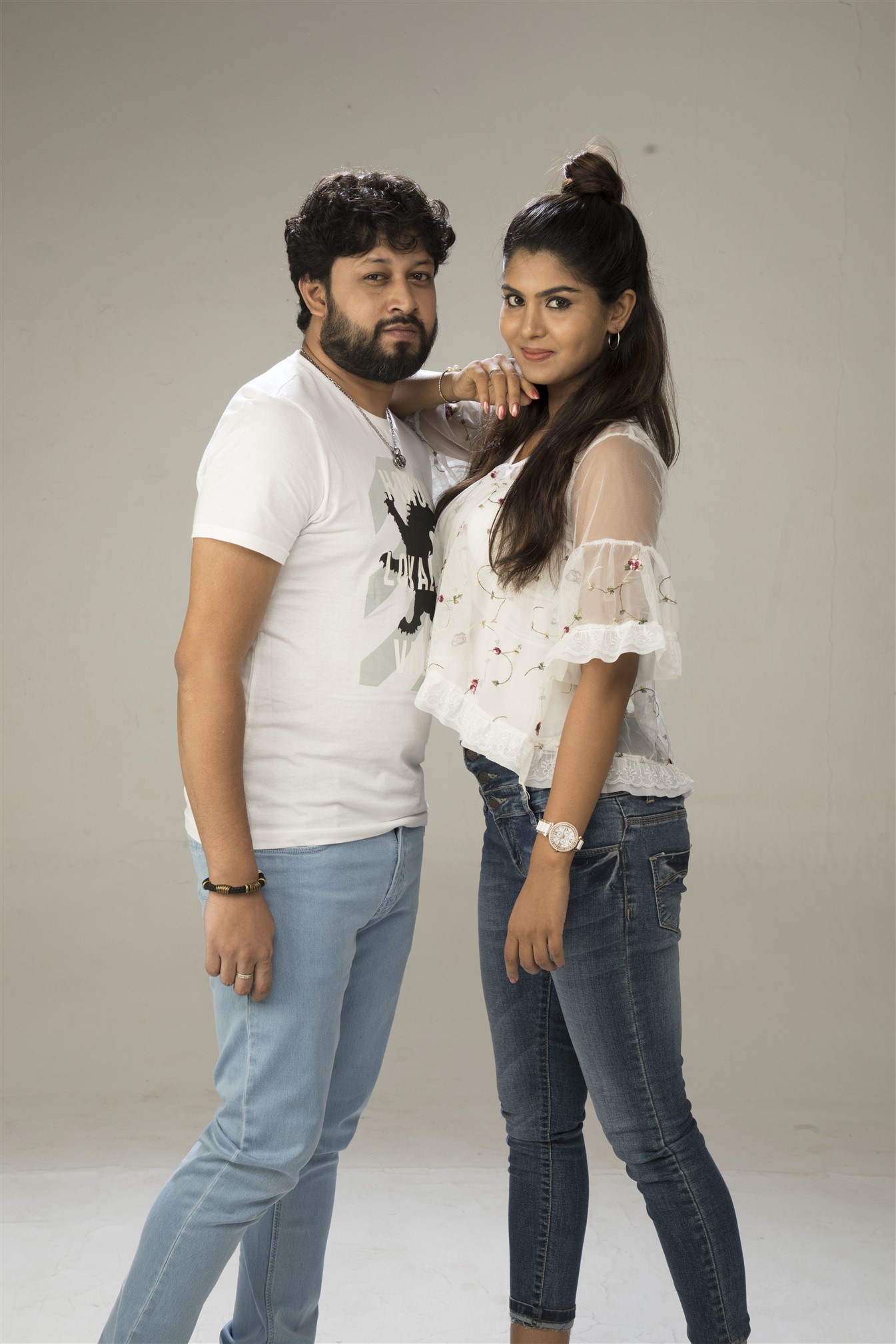 Ennai Sudum Pani Exclusive Images