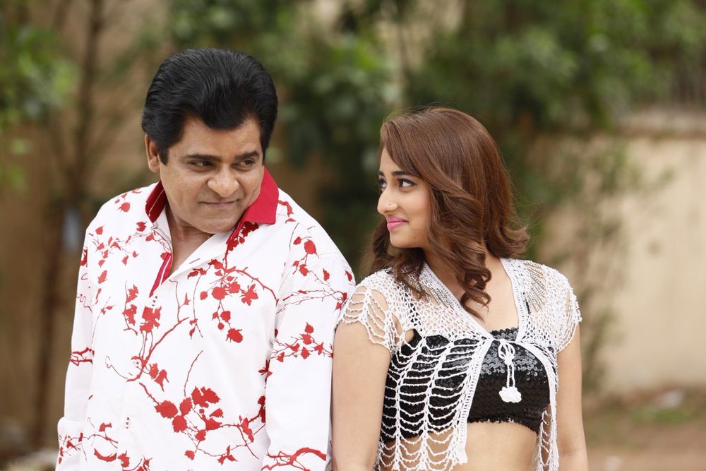Rangu Paduddi Exclusive Stills