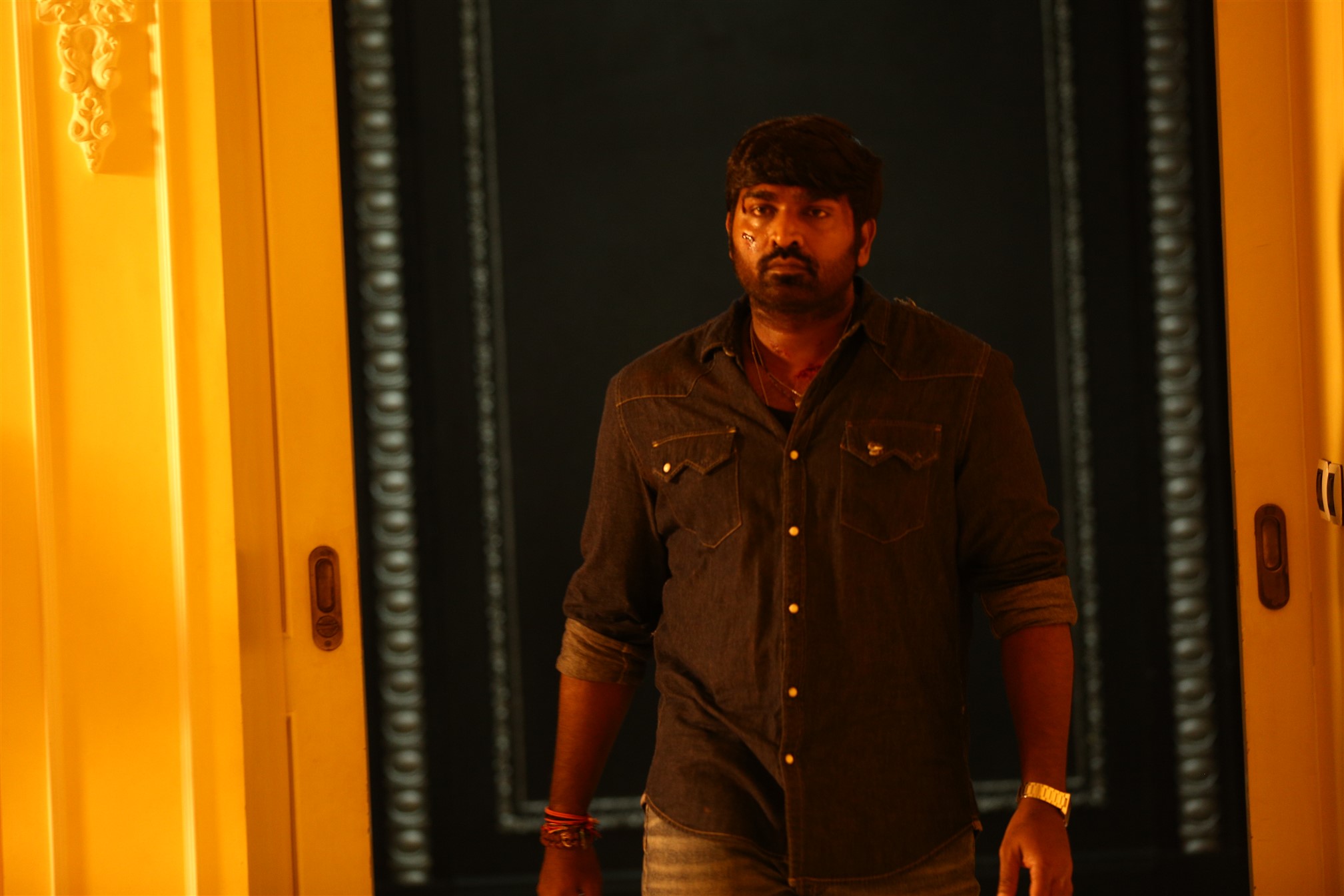 Vijaysethupathi's Son acts in Sindhubaadh 