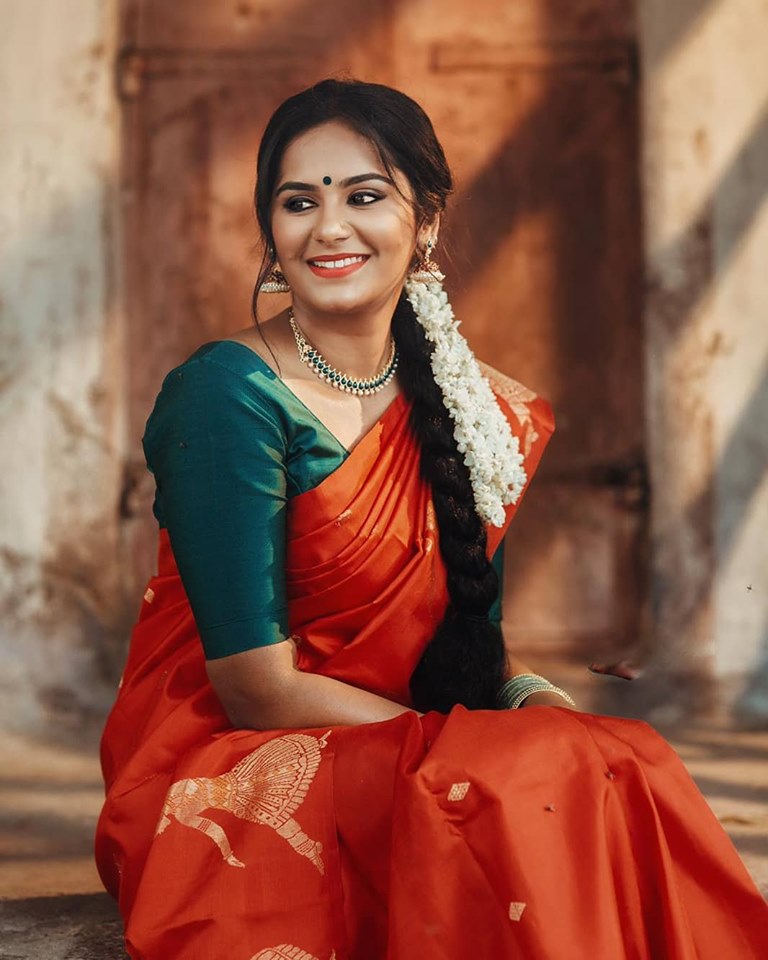 Lakshmi Priyaa Chandramouli Latest Stills.