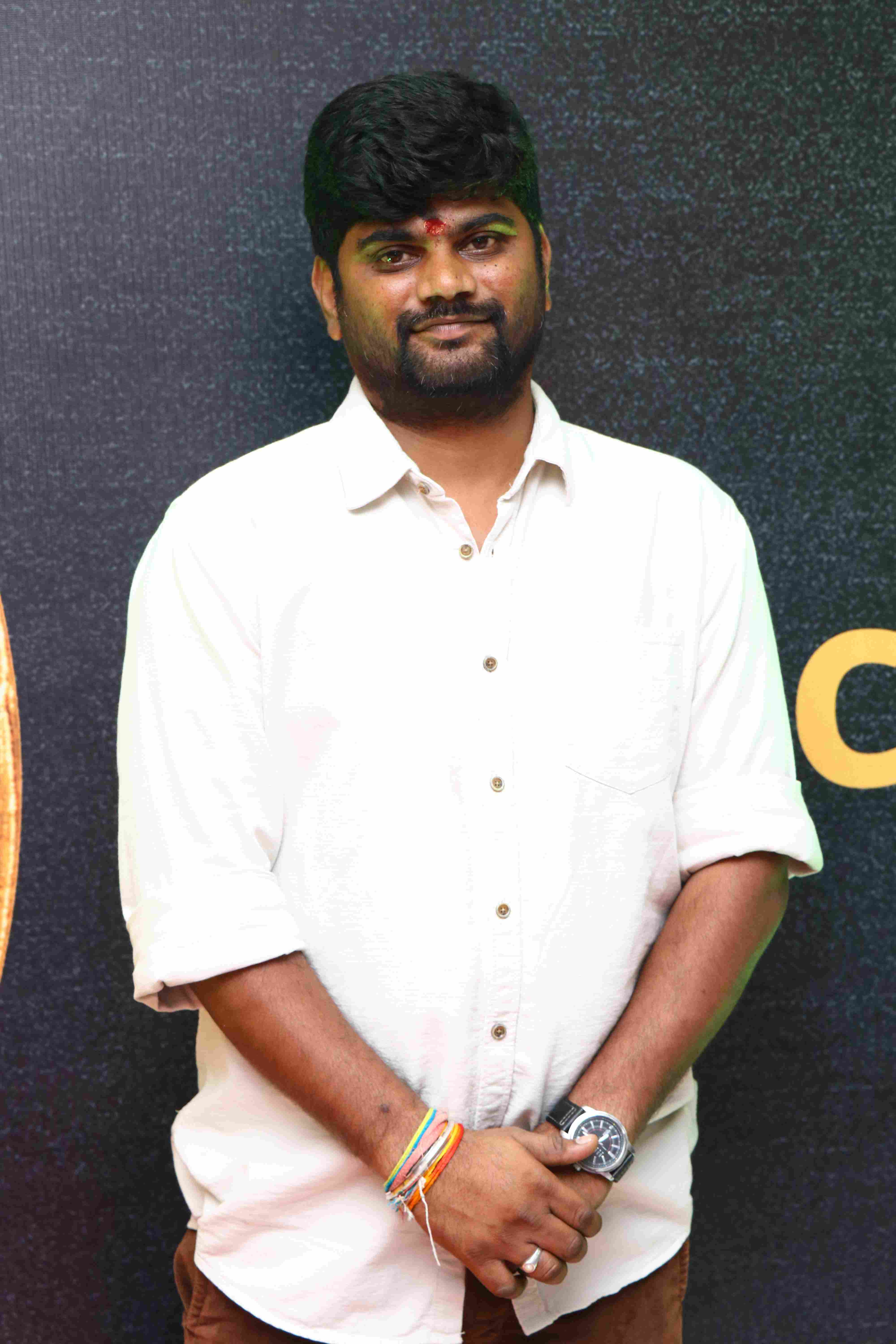 Thuklak Dharbar Exclusive Pooja Stills