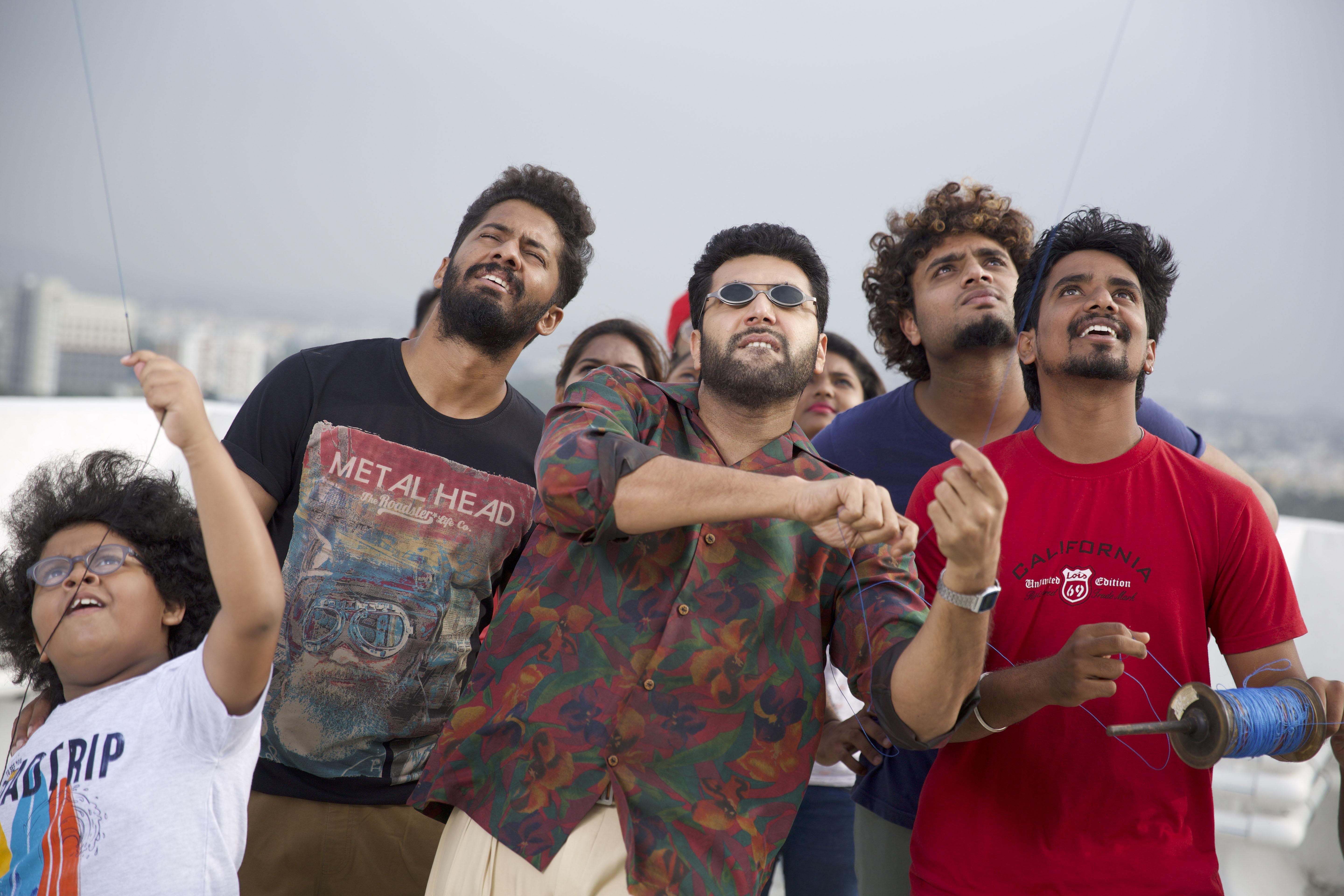 Comali New Stills.