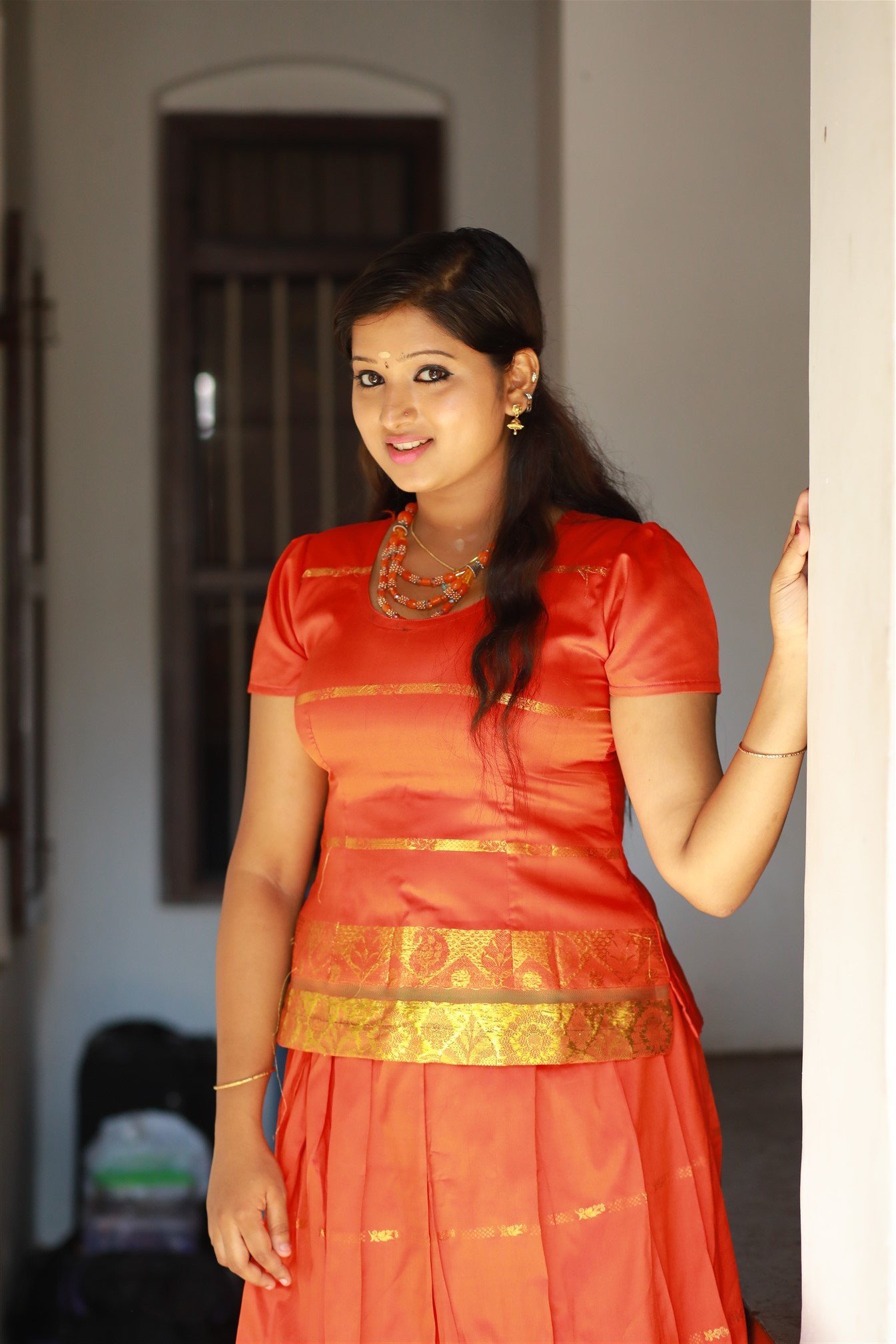 Ithu En Kaadhal Puthagam New Photos.