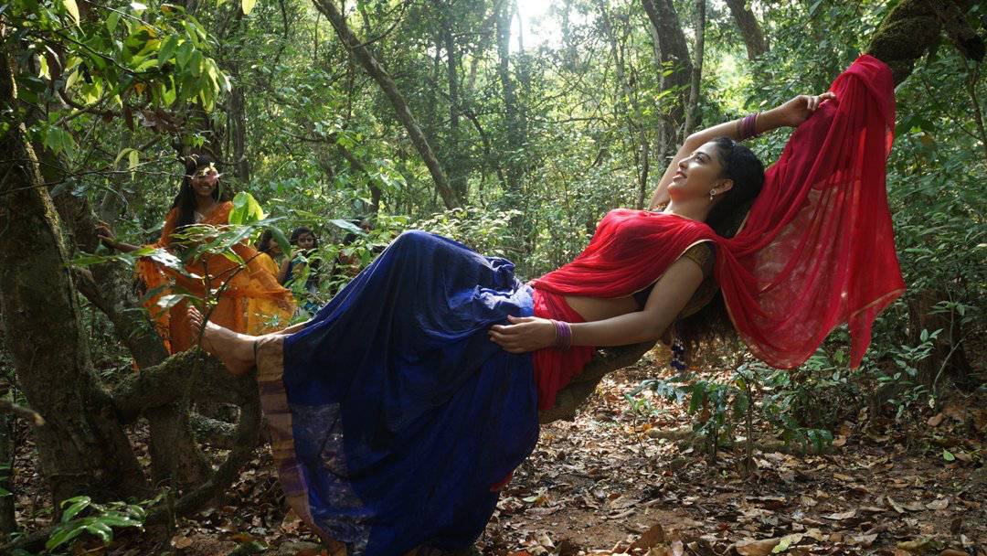 Actress Daksha Stills from Hora Hori Telugu Movie 