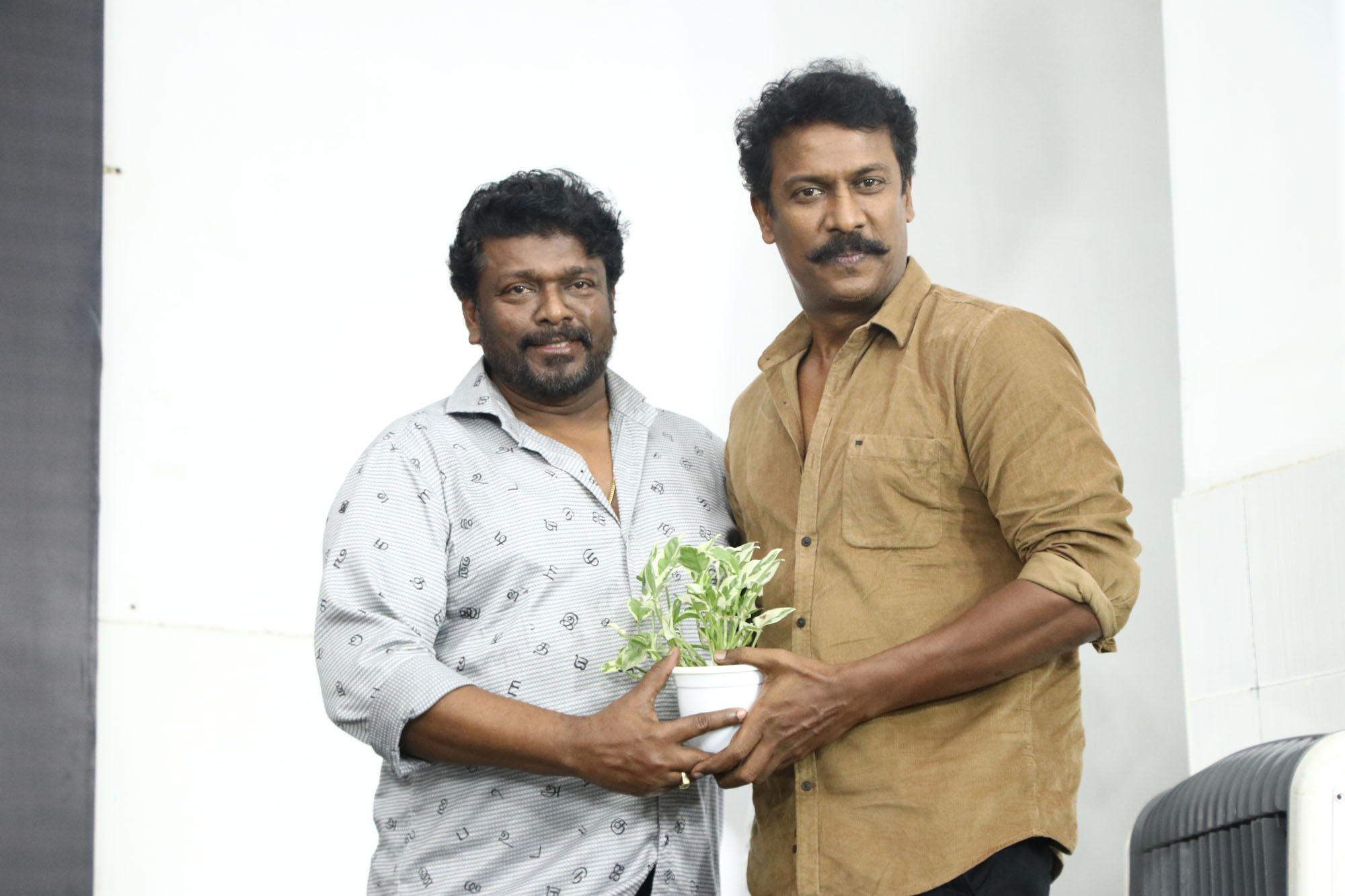 Otha Seruppu Size 7 Press Release Photos.