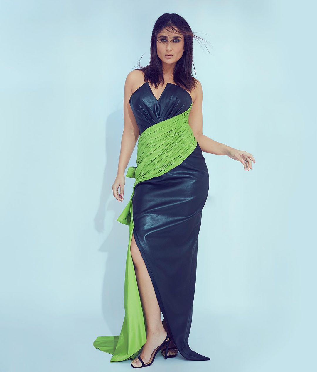 Kareena Kapoor Fresh Pics.