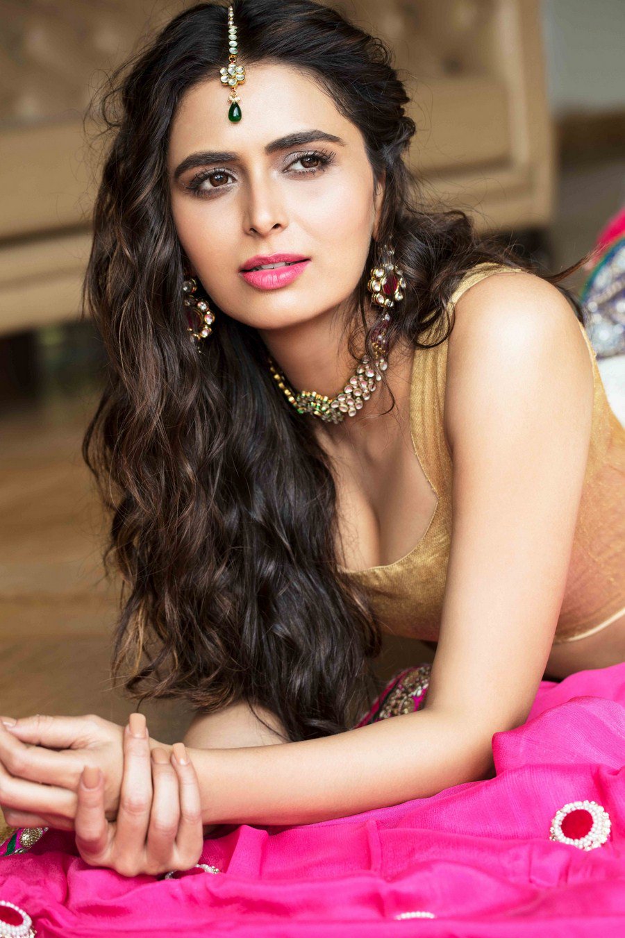 New Photoshoot Stills Of Meenakshi Dixit