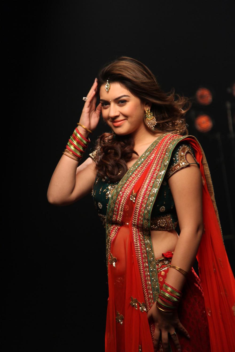 Actress Hansika Motwani Stills from Romeo Juliet Tamil Movie