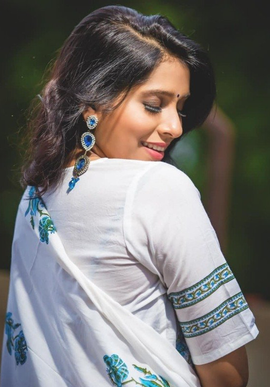 Rashmi Gautham Beautiful Stills.