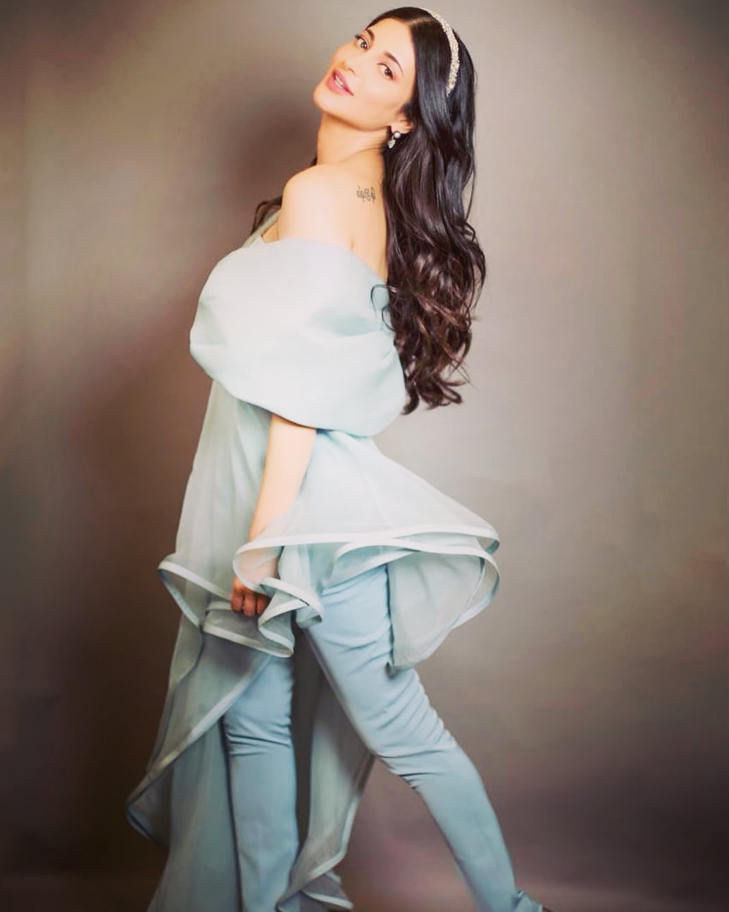 Shruti Haasan Eye Popping Images.