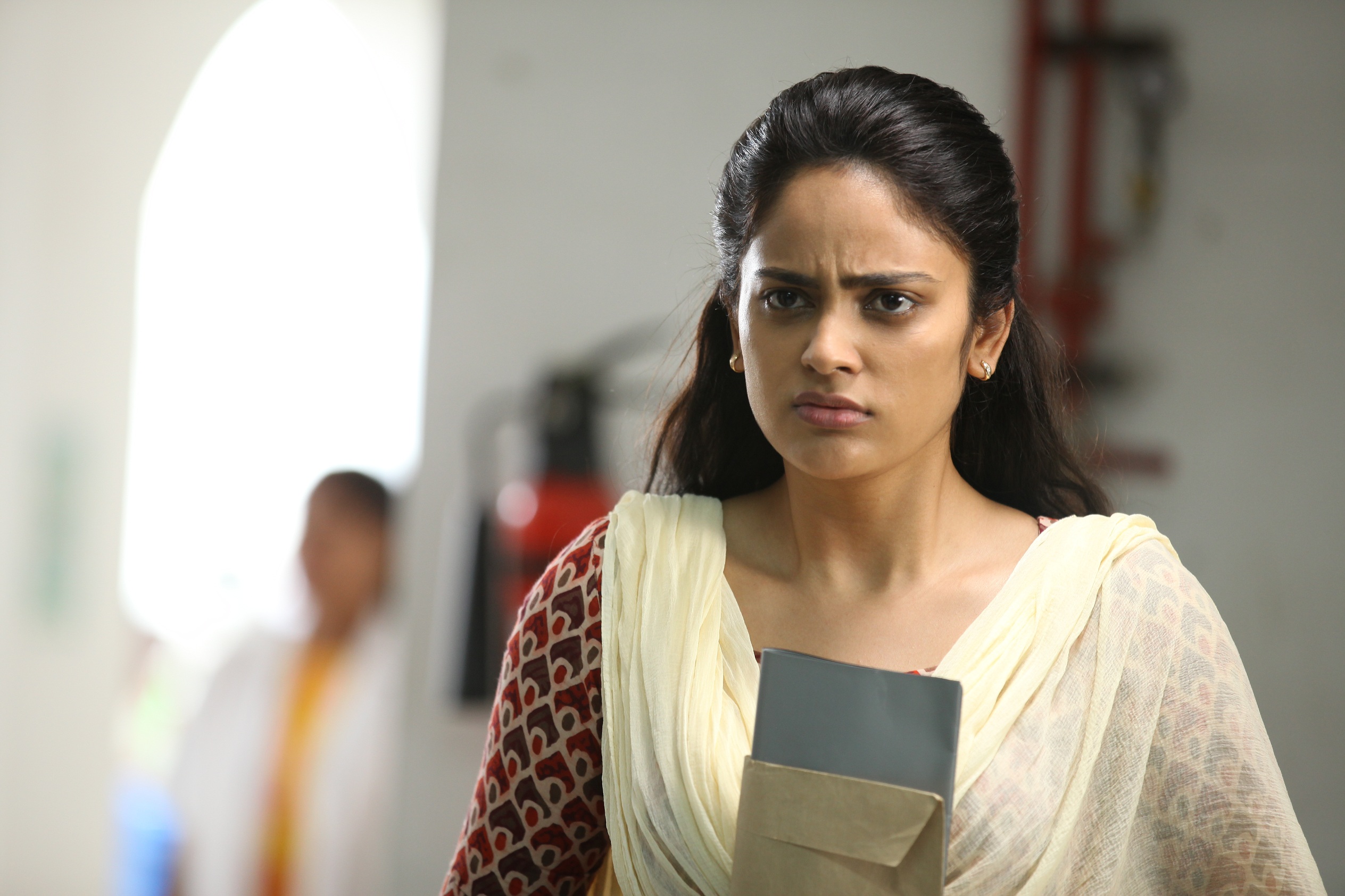 Sibiraj's Kabadathaari Movie Exclusive Stills.