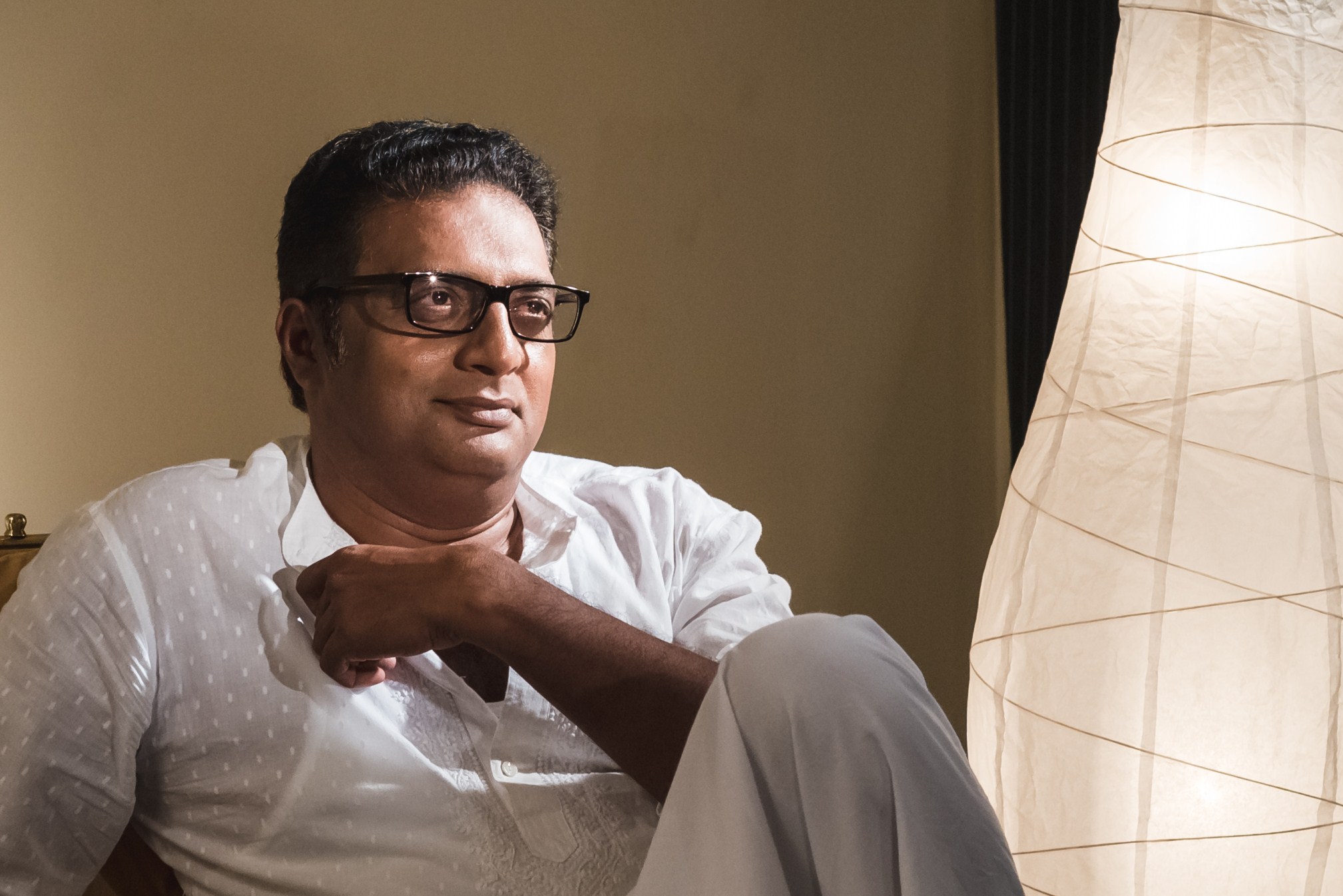 Azhiyatha Kolangal 2 Fresh Images.
