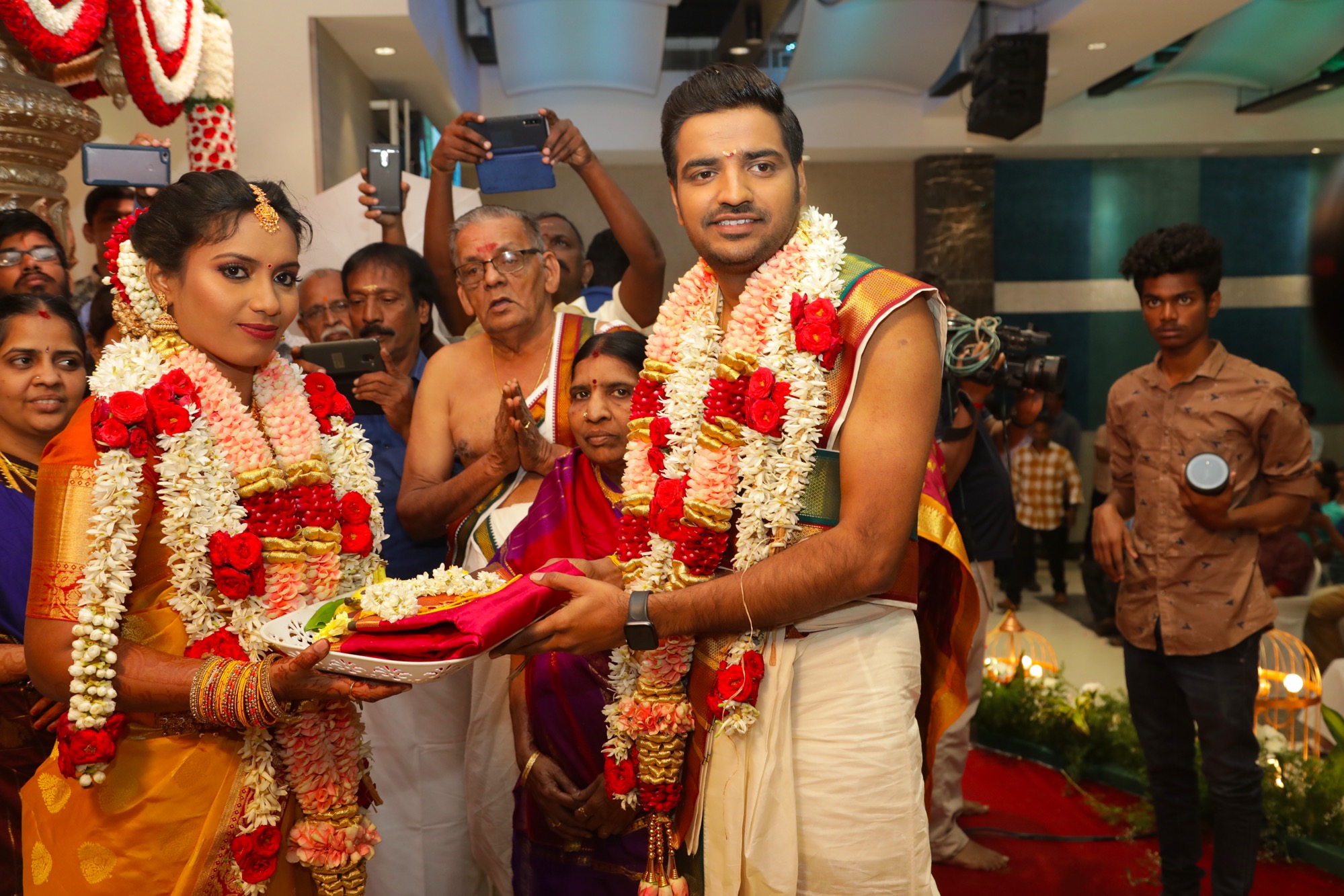 Actor Sathish Marriage Images.