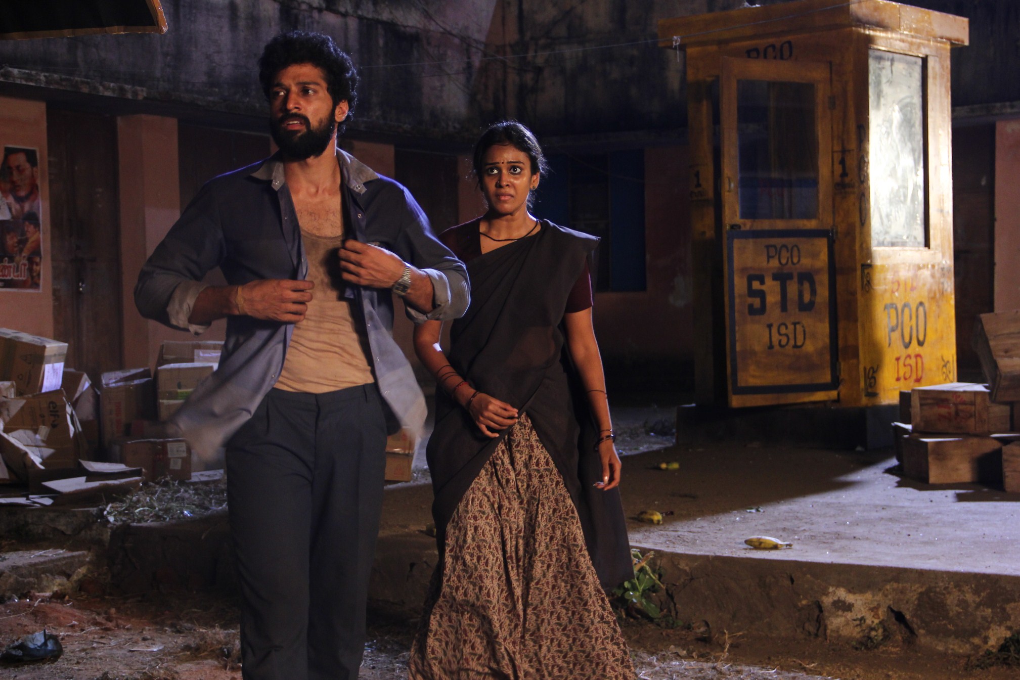 Naan Avalai Sandhitha pothu Stills.