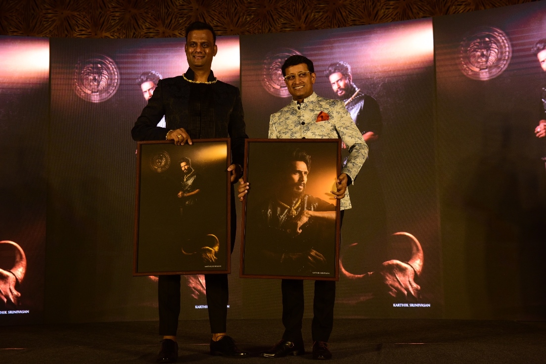 Latest photos of Celebrity photographs.