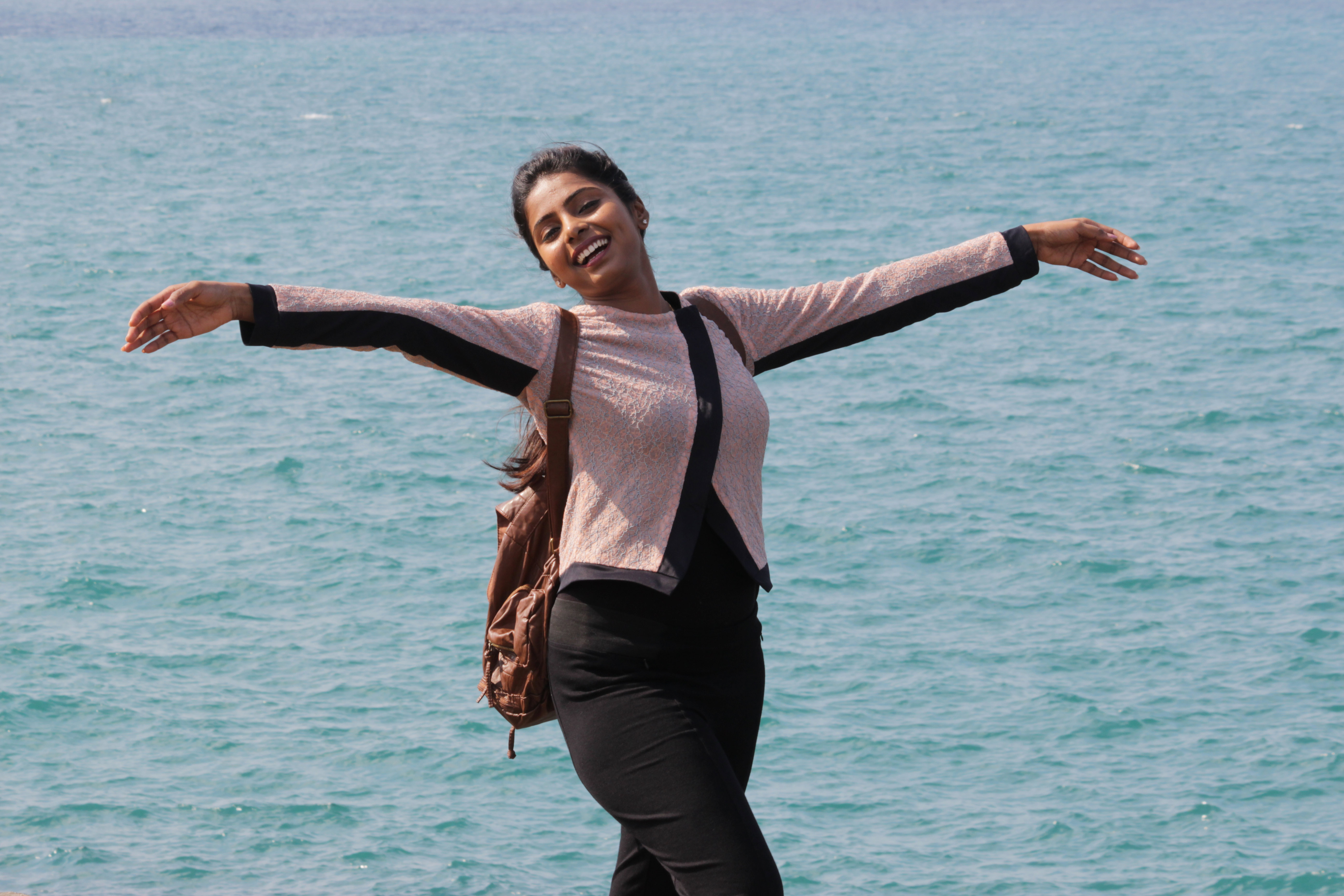Meendum Oru Mariyadhai Exclusive Photos.