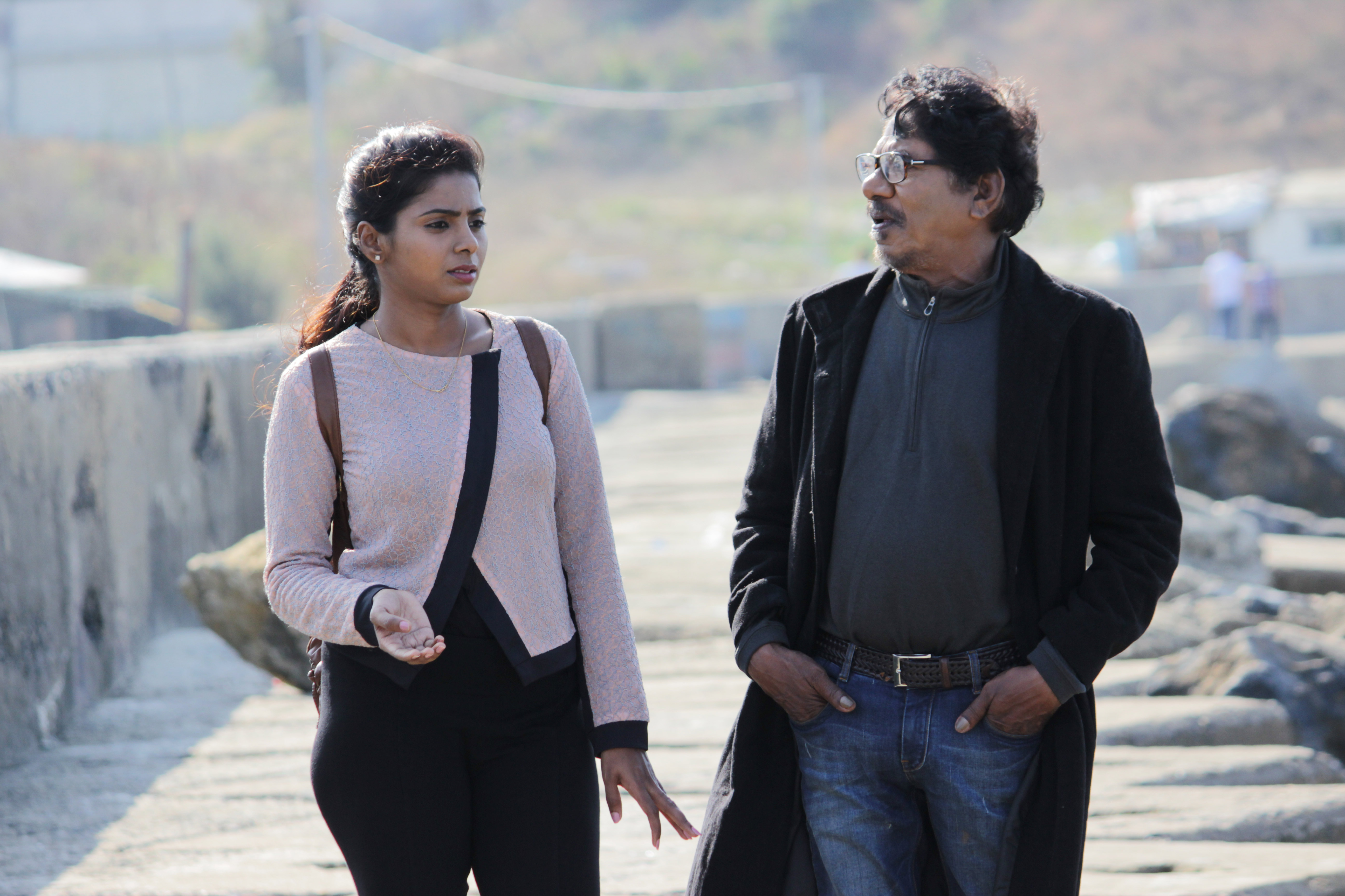 Meendum Oru Mariyadhai Exclusive Photos.