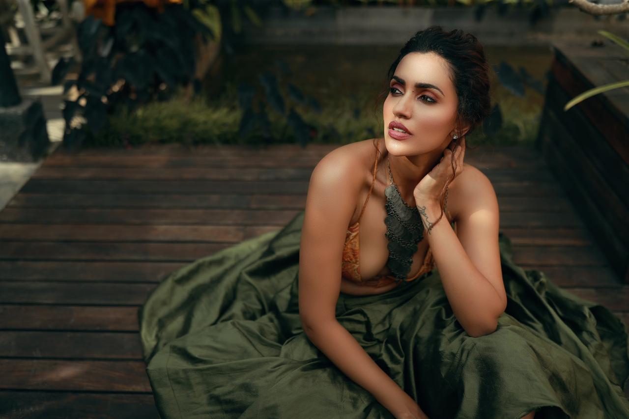 Akshara Gowda Pretty Stills.