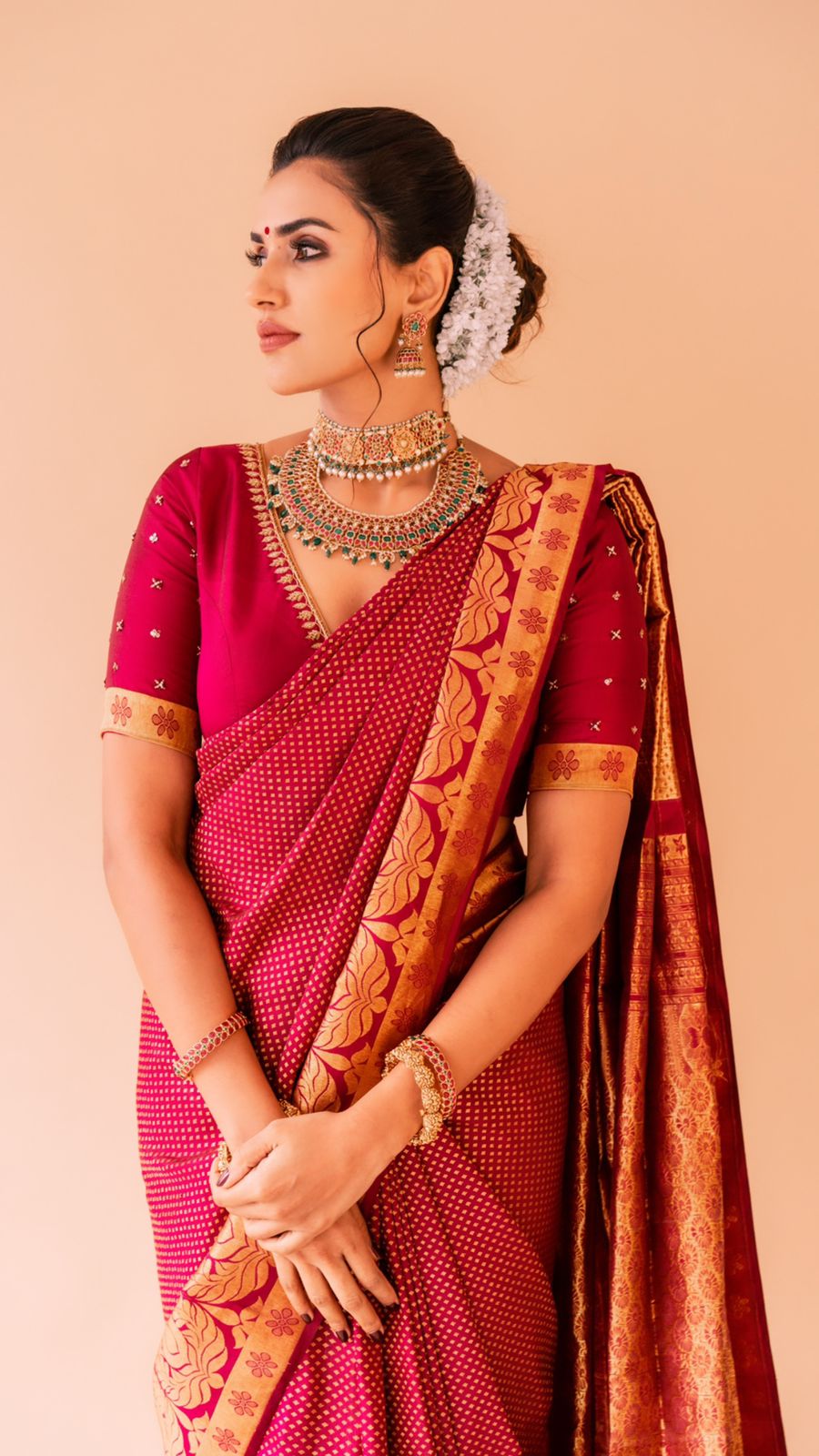 Akshara Gowda Pretty Stills.