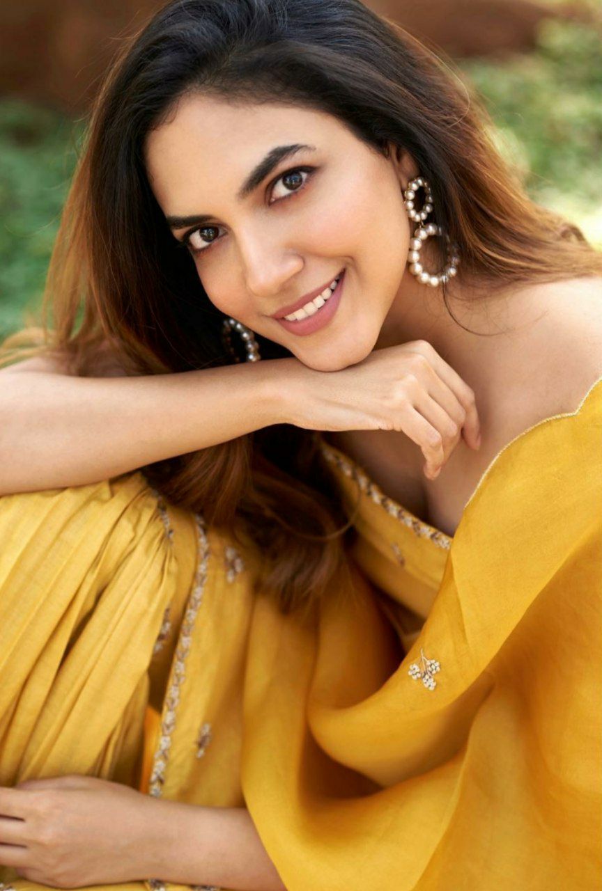 Ritu Varma Amazing Pictures.