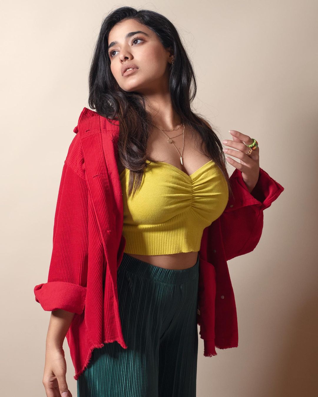 Ketika Sharma Sizzling Pics.