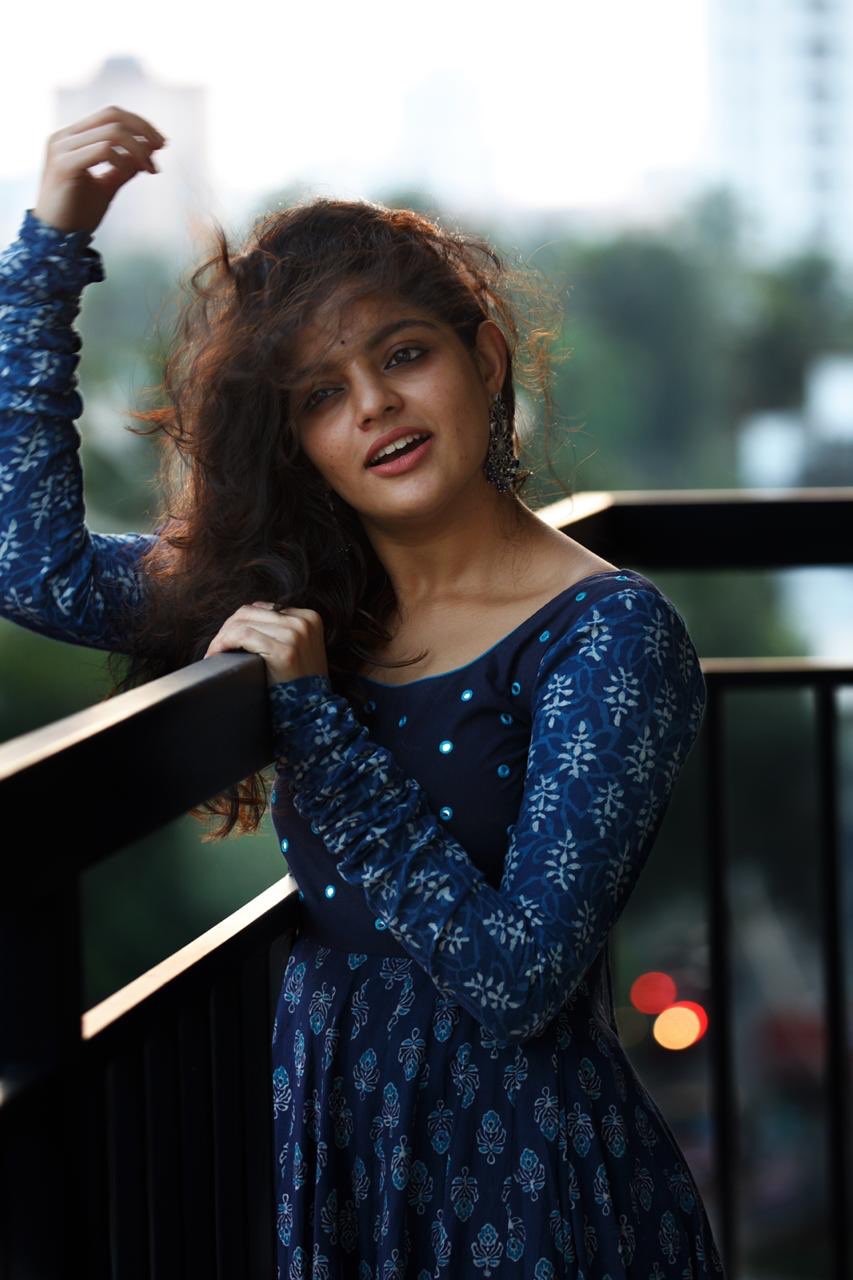 Nikhila Vimal Eye Popping Images.