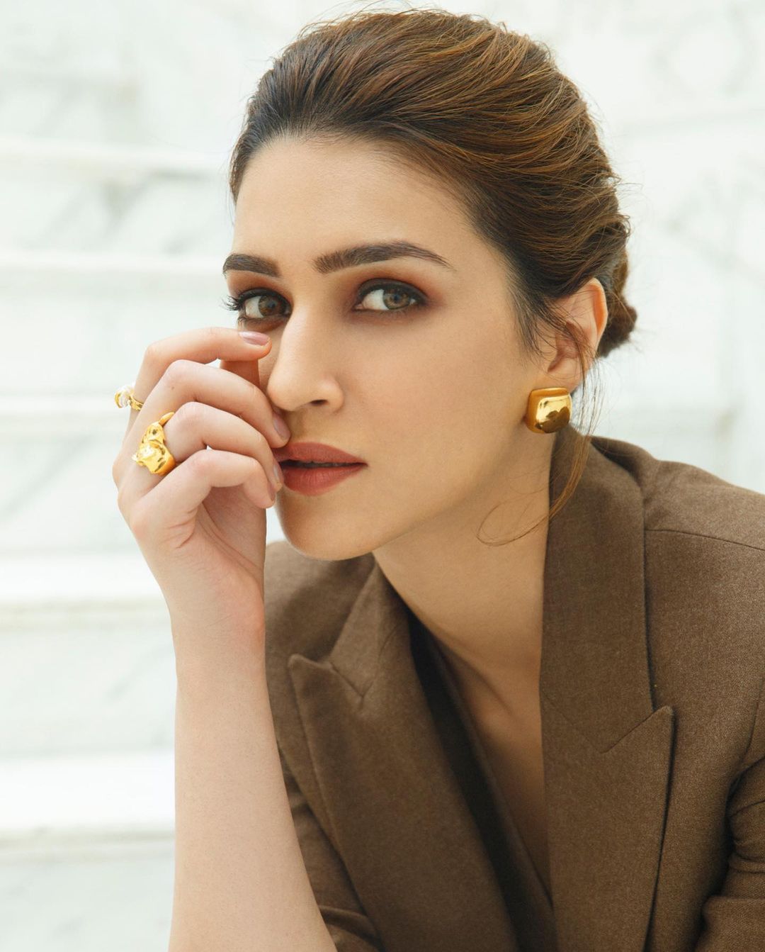 Kriti Sanon Latest Images.