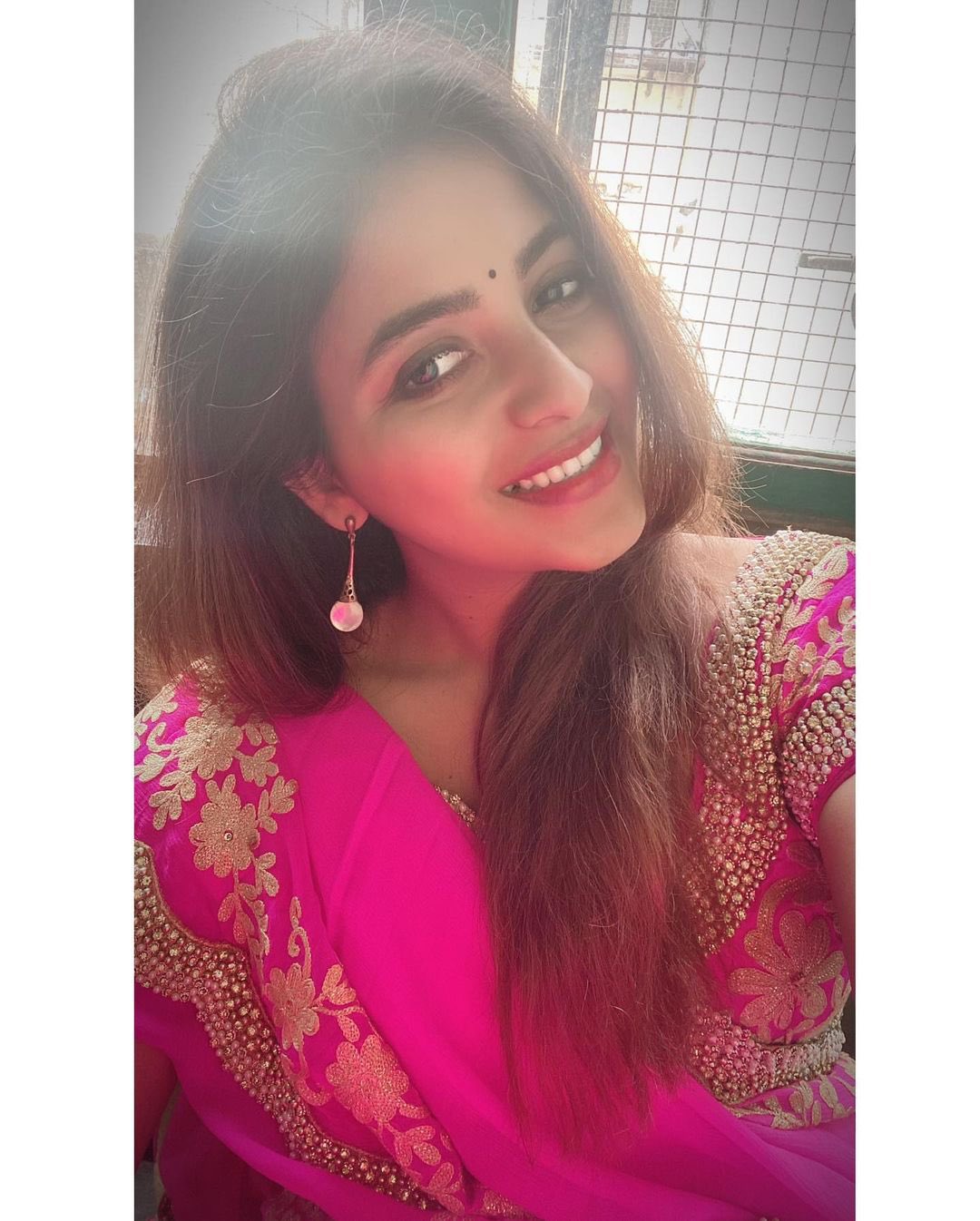 Anjali Amazing Photos.