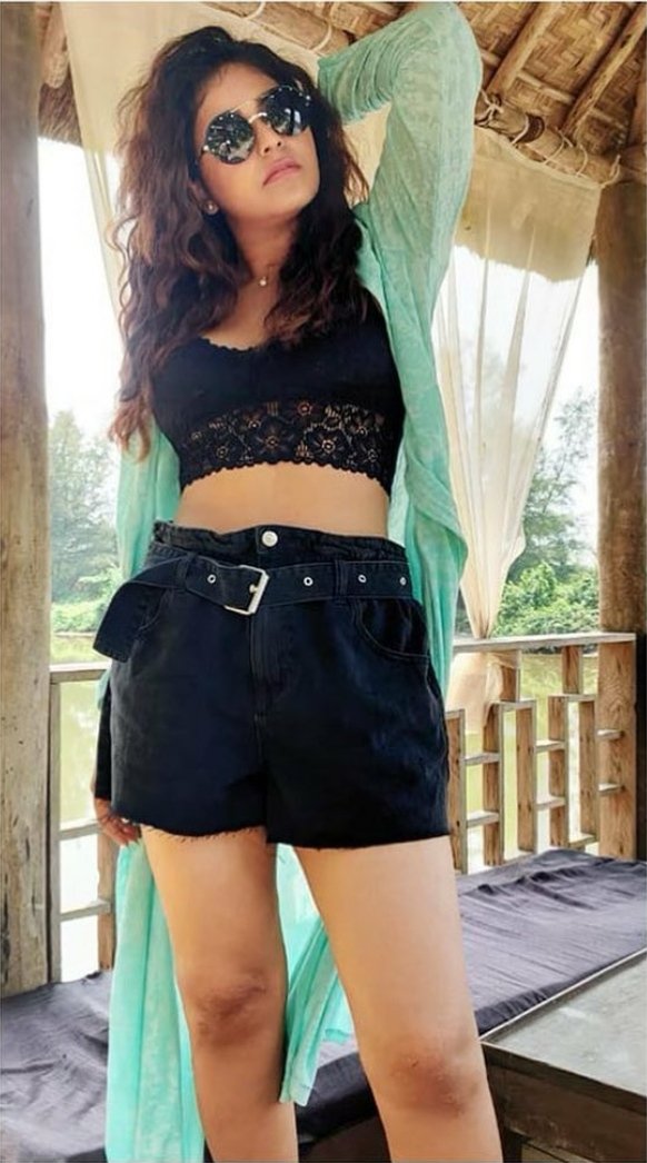 Anjali Amazing Photos.