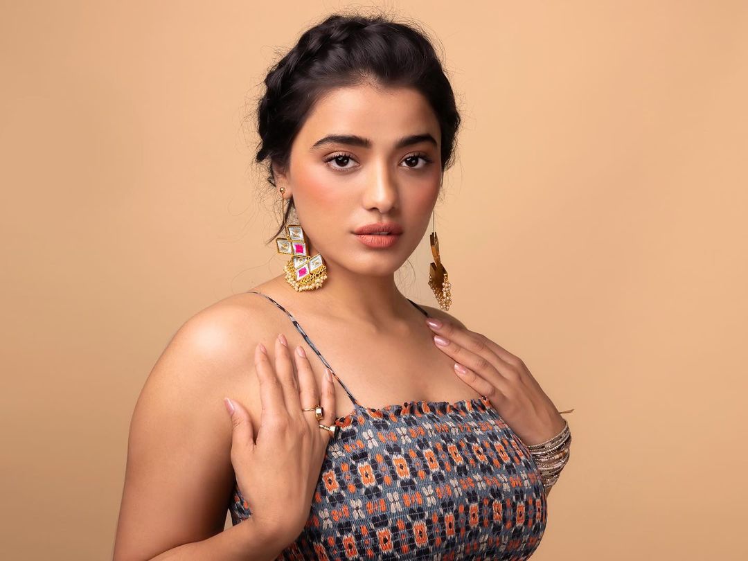 Ketika Sharma Sizzling Pics.