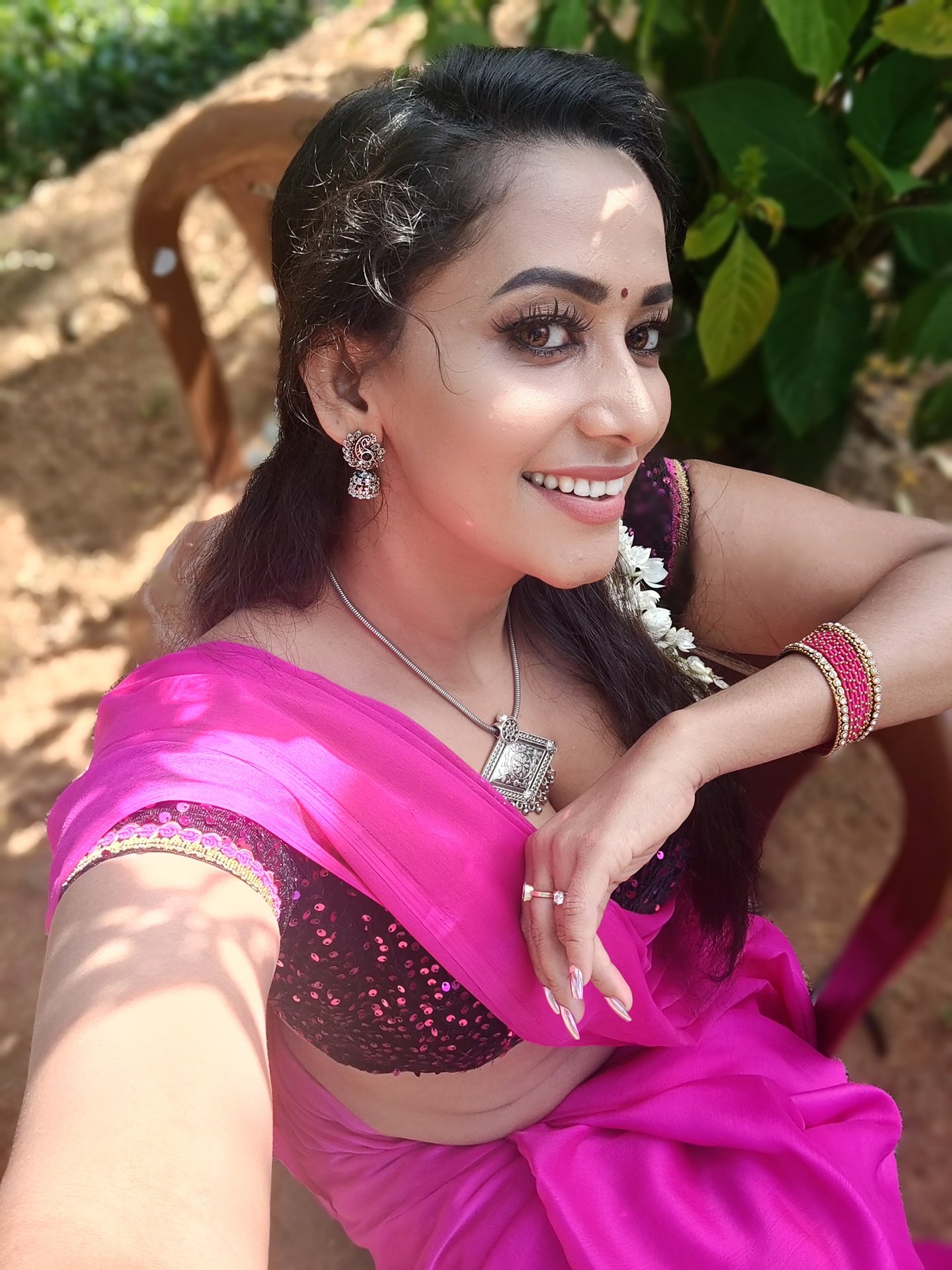 Sanjana Singh Sizzling Stills.