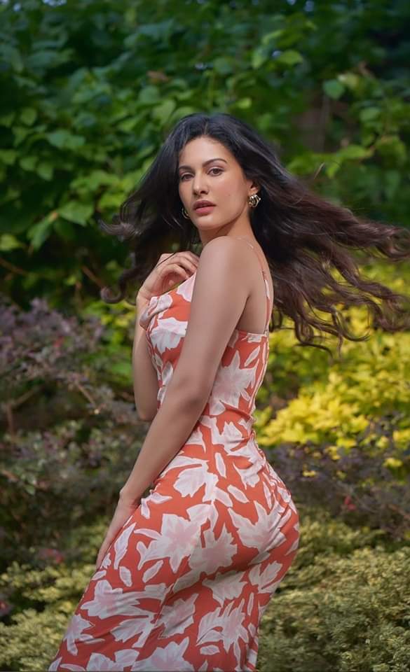 Amyra Dastur Stunning Images.