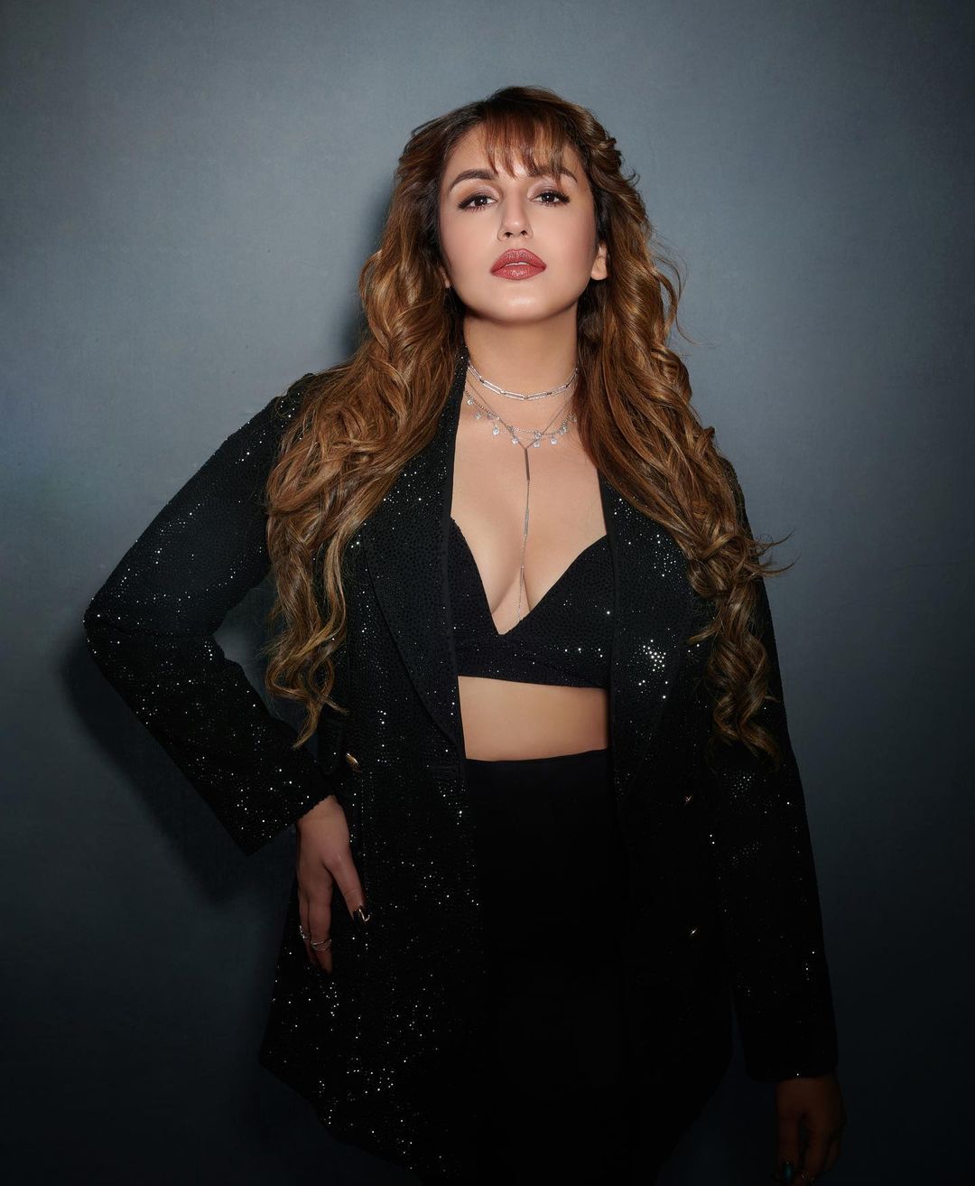 Lovely Huma Qureshi Pics.