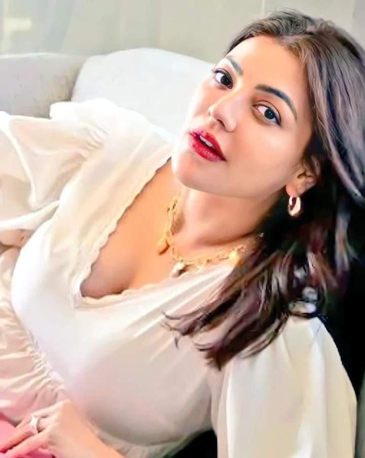 Kajal Aggarwal Stunning Clicks.