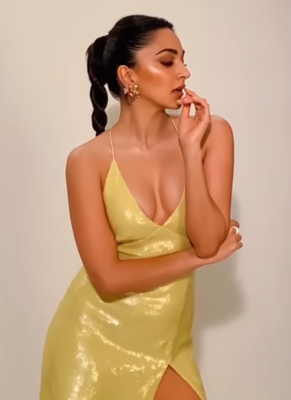 Kiara Advani Stunning Pictures.