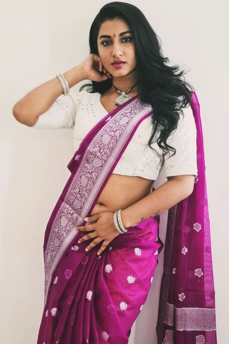 Vishnu Priya Amazing Stills.