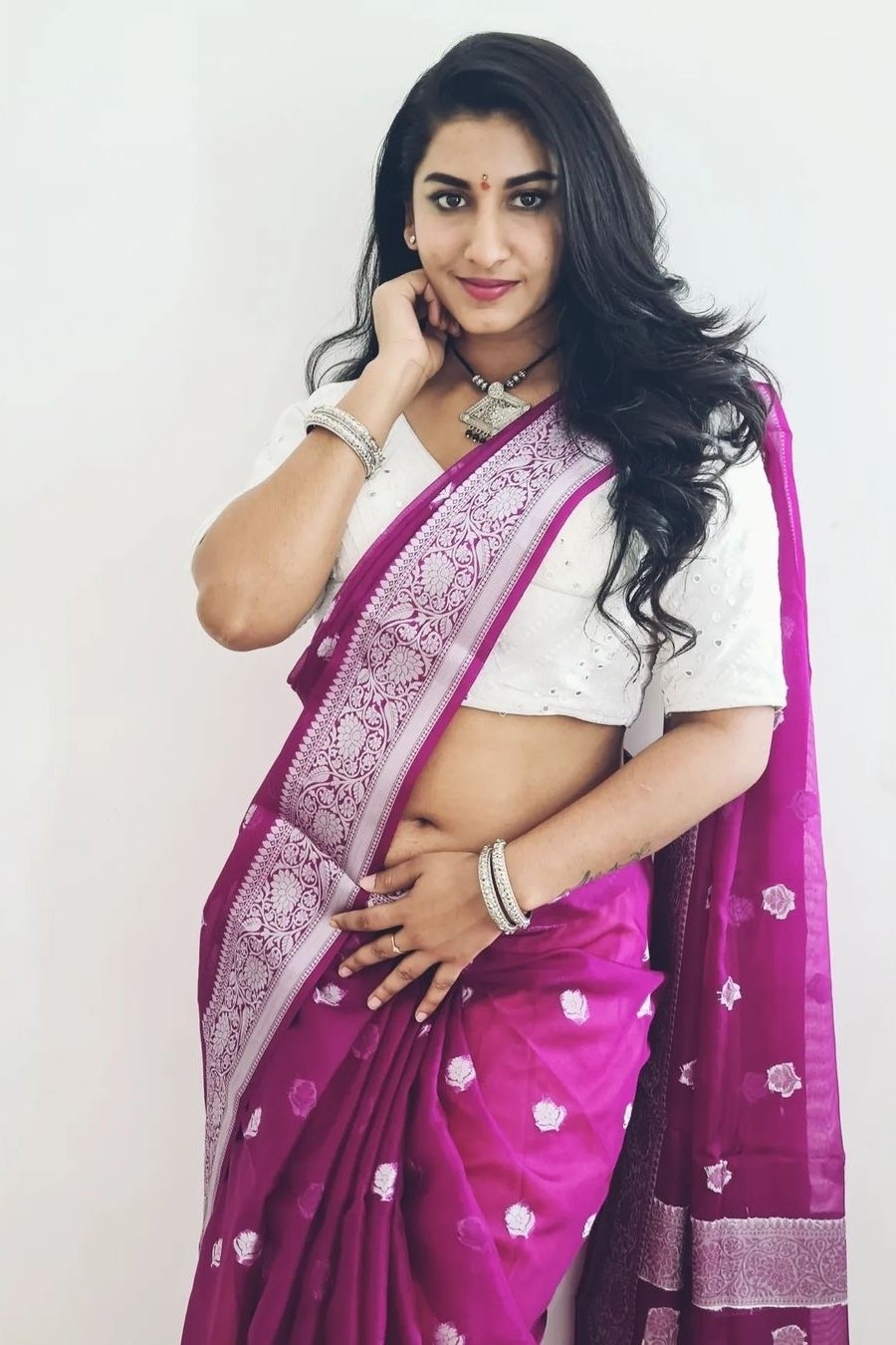Vishnu Priya Amazing Stills.