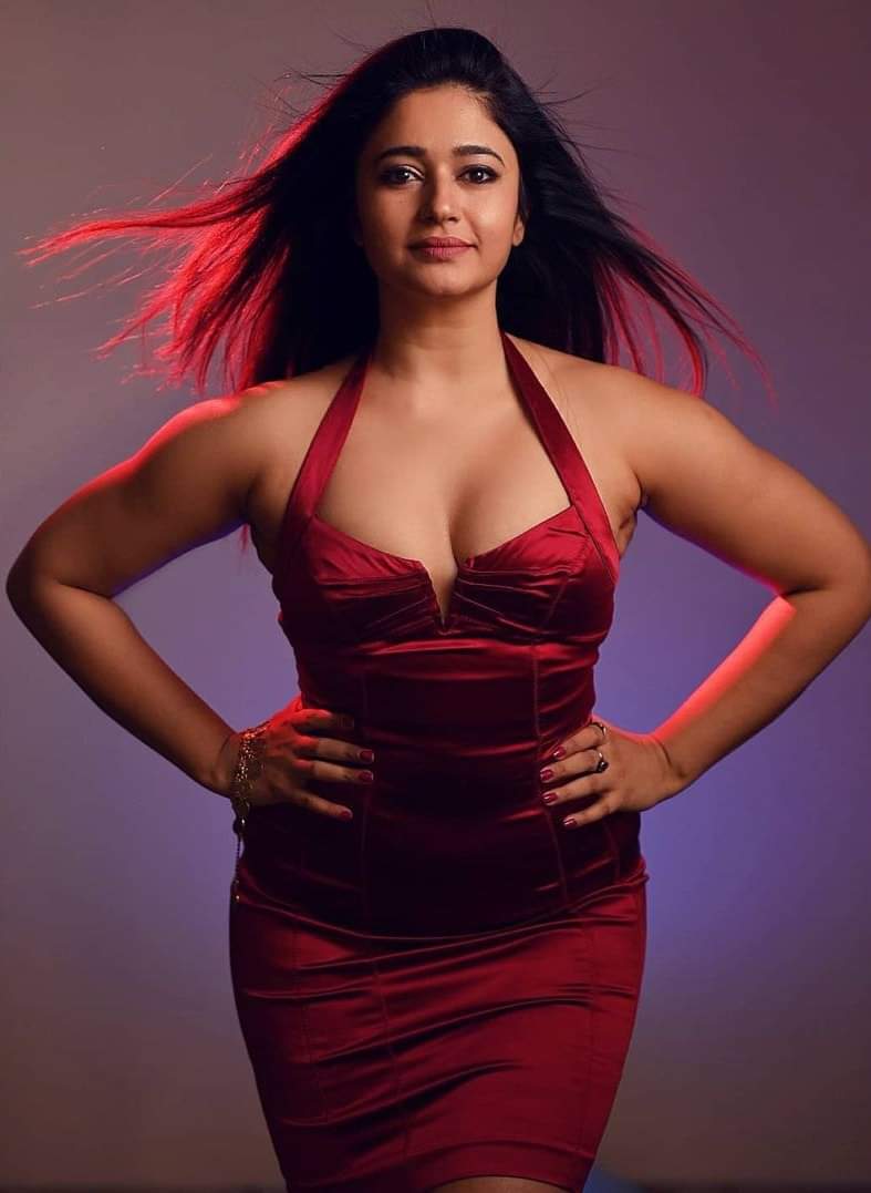 Poonam Bajwa Beautiful Photos.