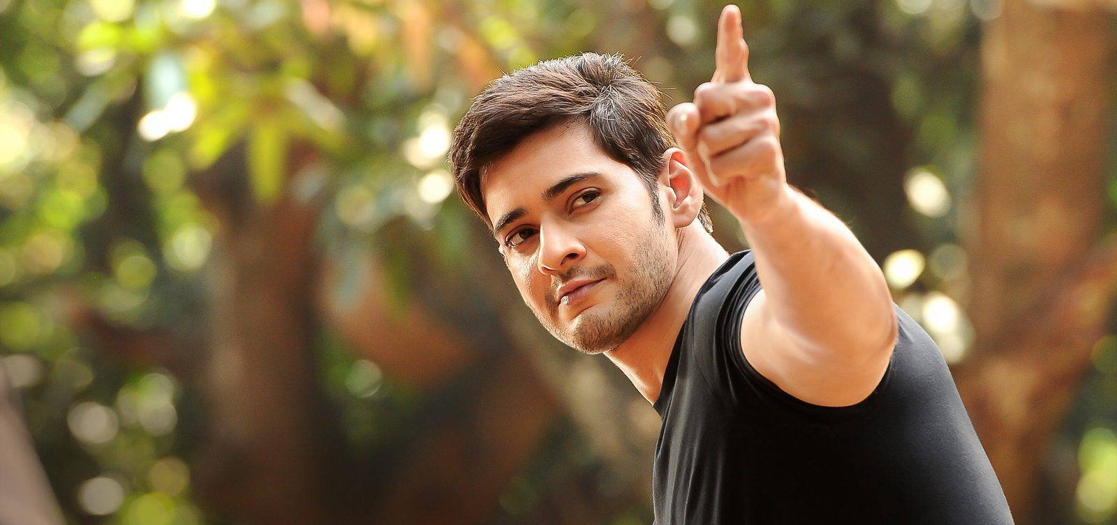 Mahesh Babu Stills from Srimanthudu Telugu Movie