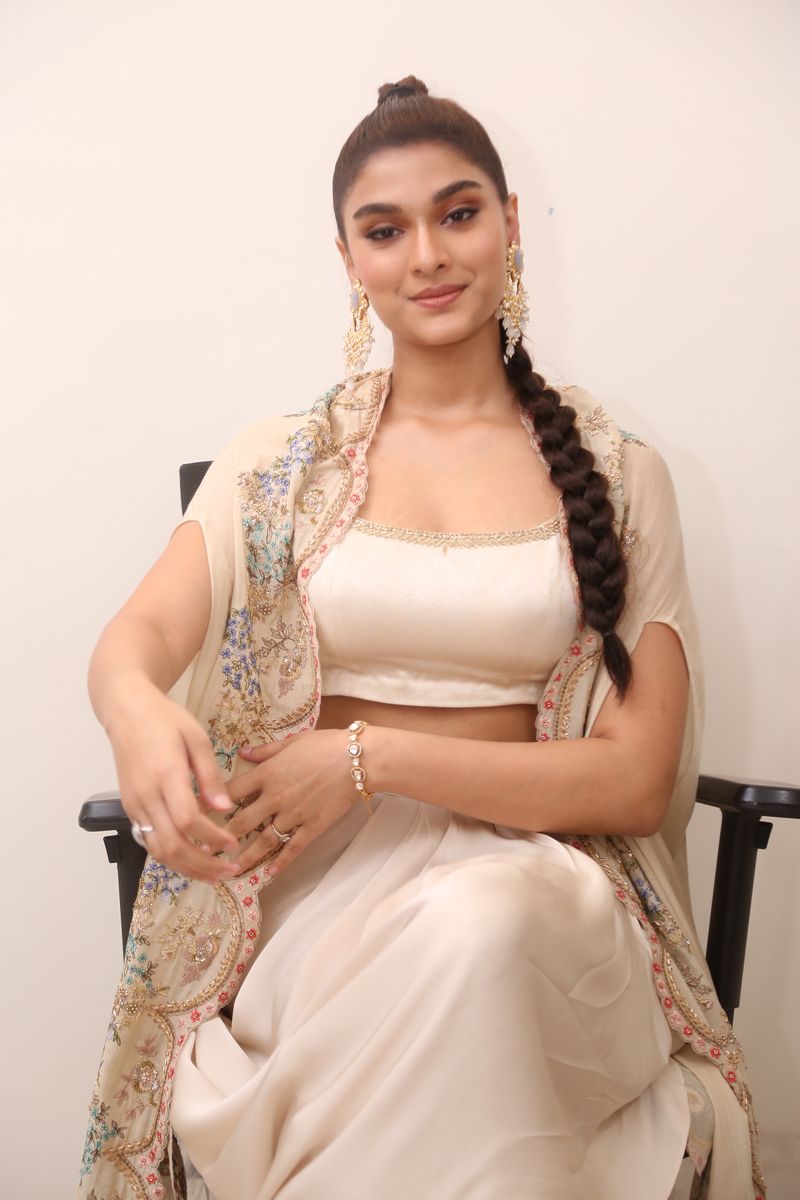 Saiee Manjrekar Gorgeous Images.