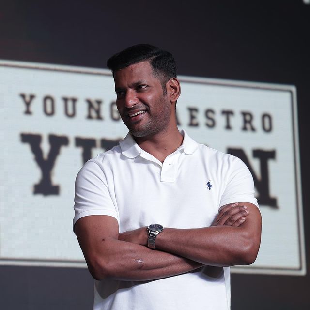 Vishal Stunning Look in Mark Antony Movie! 