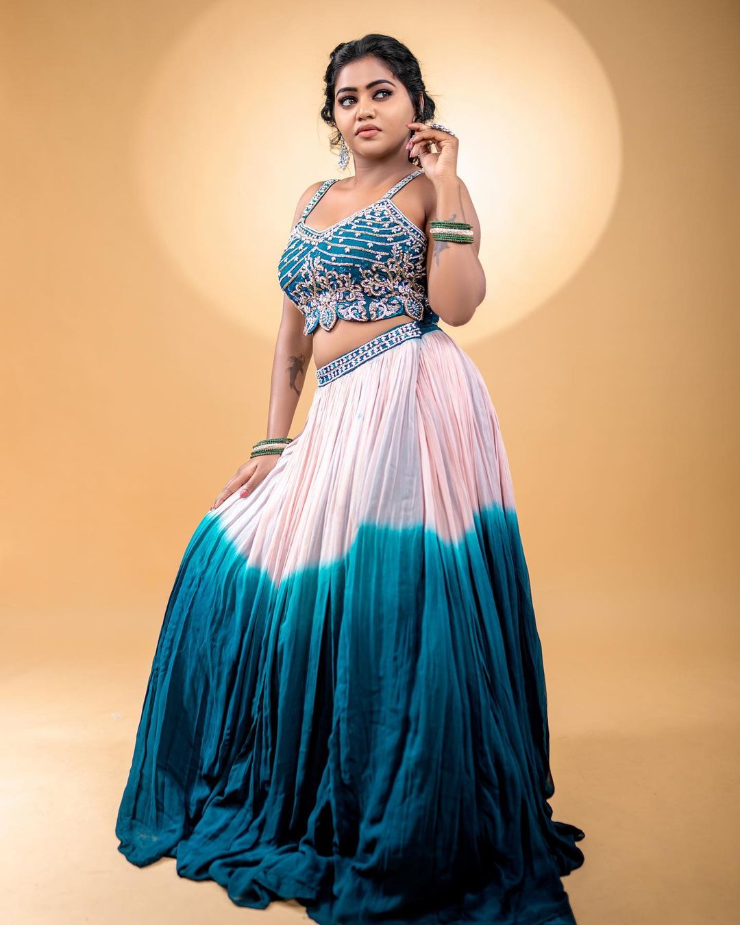 Fresh Photos of Shalu Shamu!