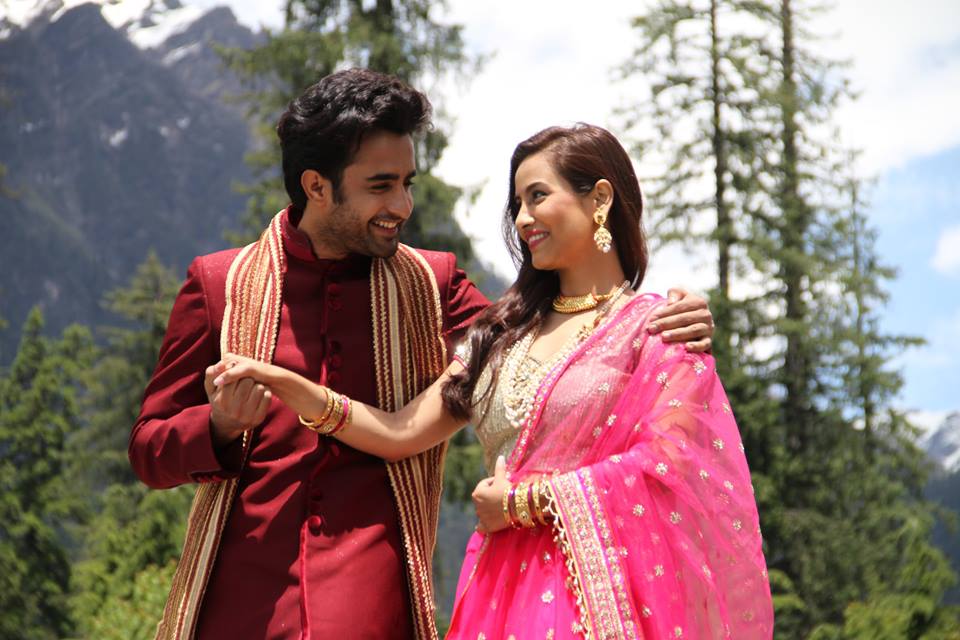 Baankey Ki Crazy Baraat Hindi Movie Stills | Tia Bajpai, Satyajeet Dubey