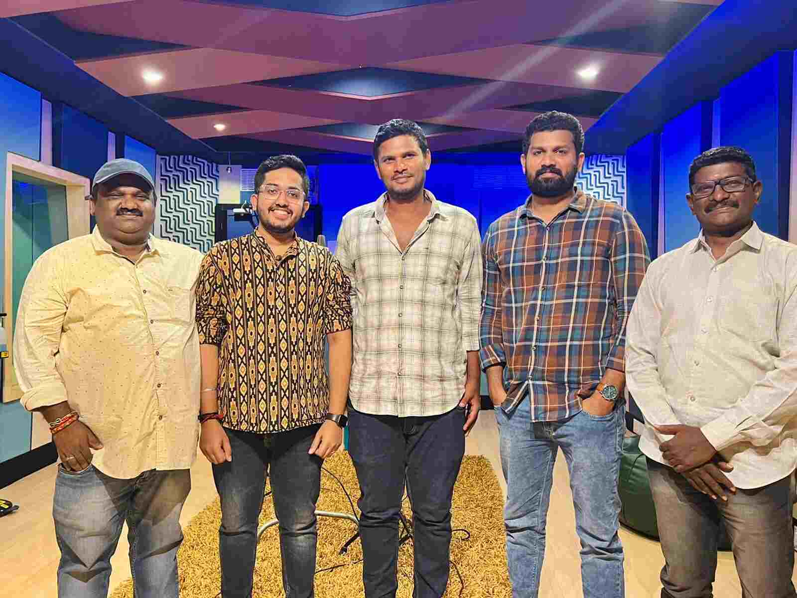 Ayodhi Movie Photos!