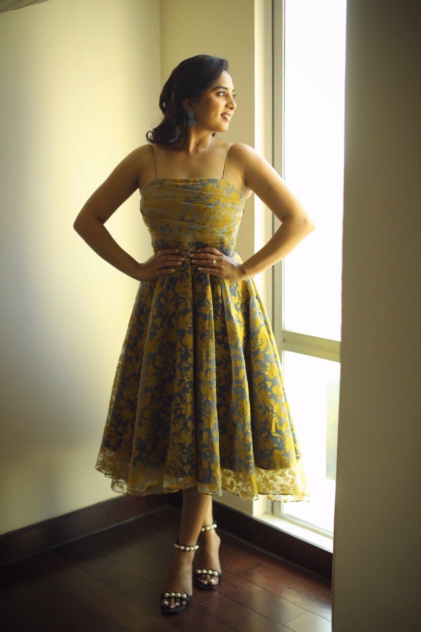 Beautiful Stills of Shrushti Dange!