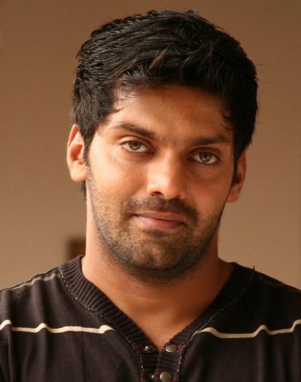Arya and Vishnuvardhan combo in Yatchan - Release date confirmed